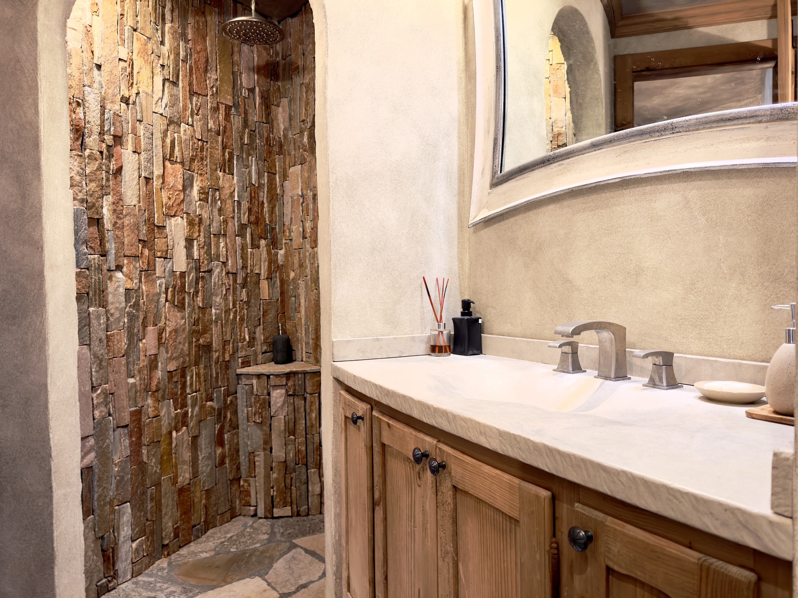 Salle de douches en suite Salle de douches en suite