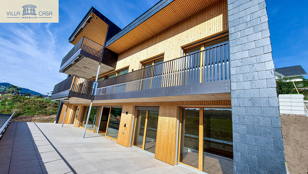 Terrasse und Aussenansicht des Hauses