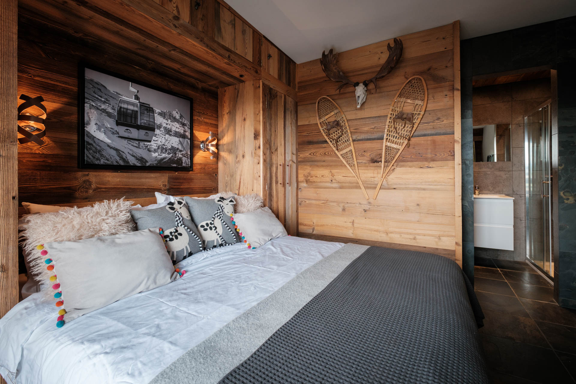Interior view 5