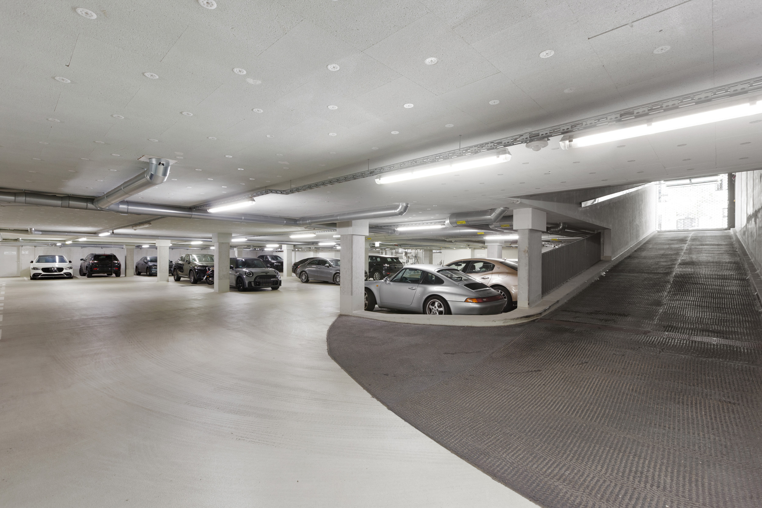 Begehrter und seltener Tiefgaragenplatz. Begehrter und seltener Tiefgaragenplatz.