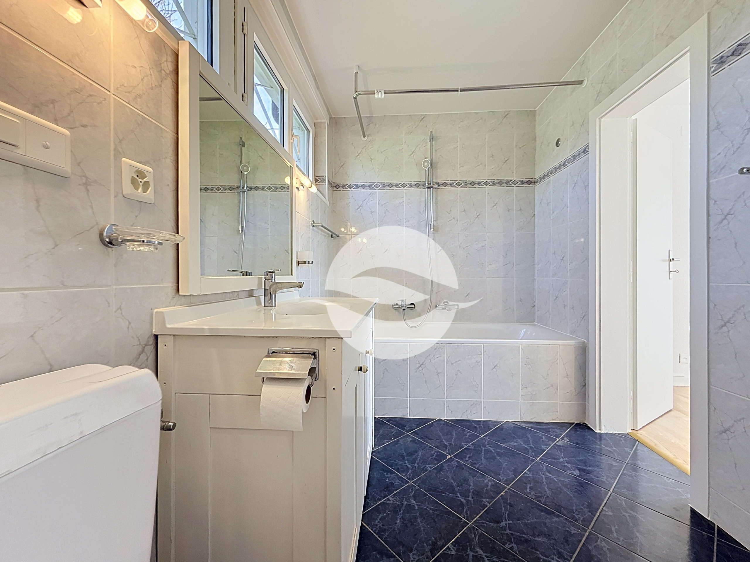 1er : Salle de bains