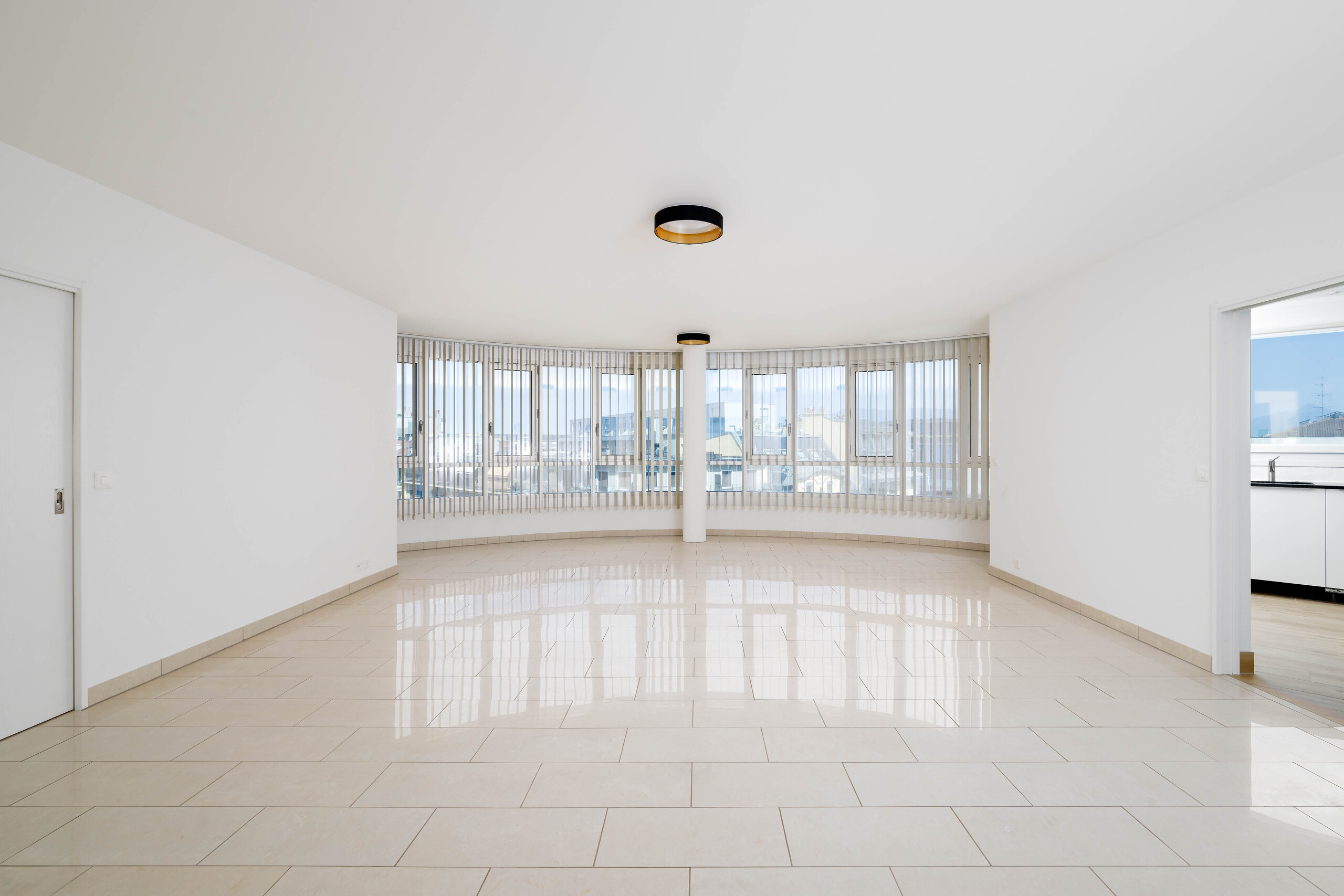 Interior view 2