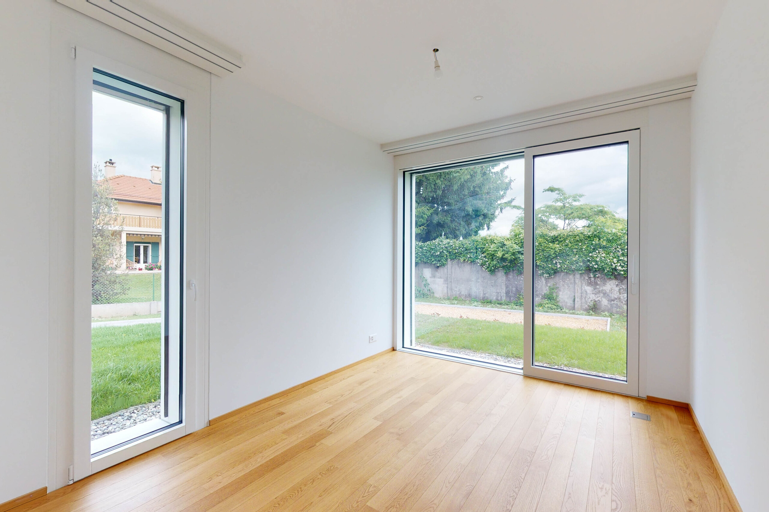 Interior view 11