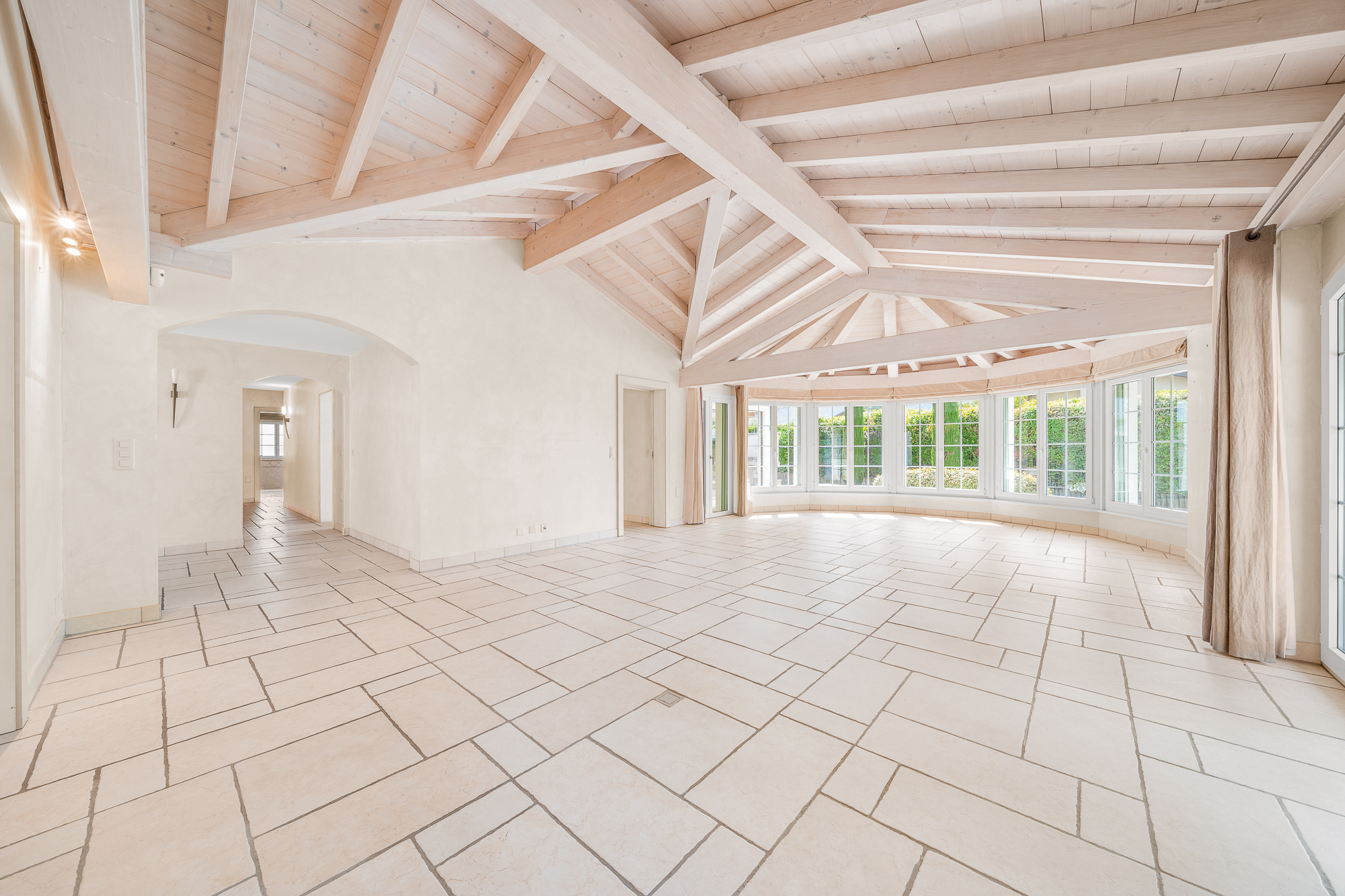Interior view 3