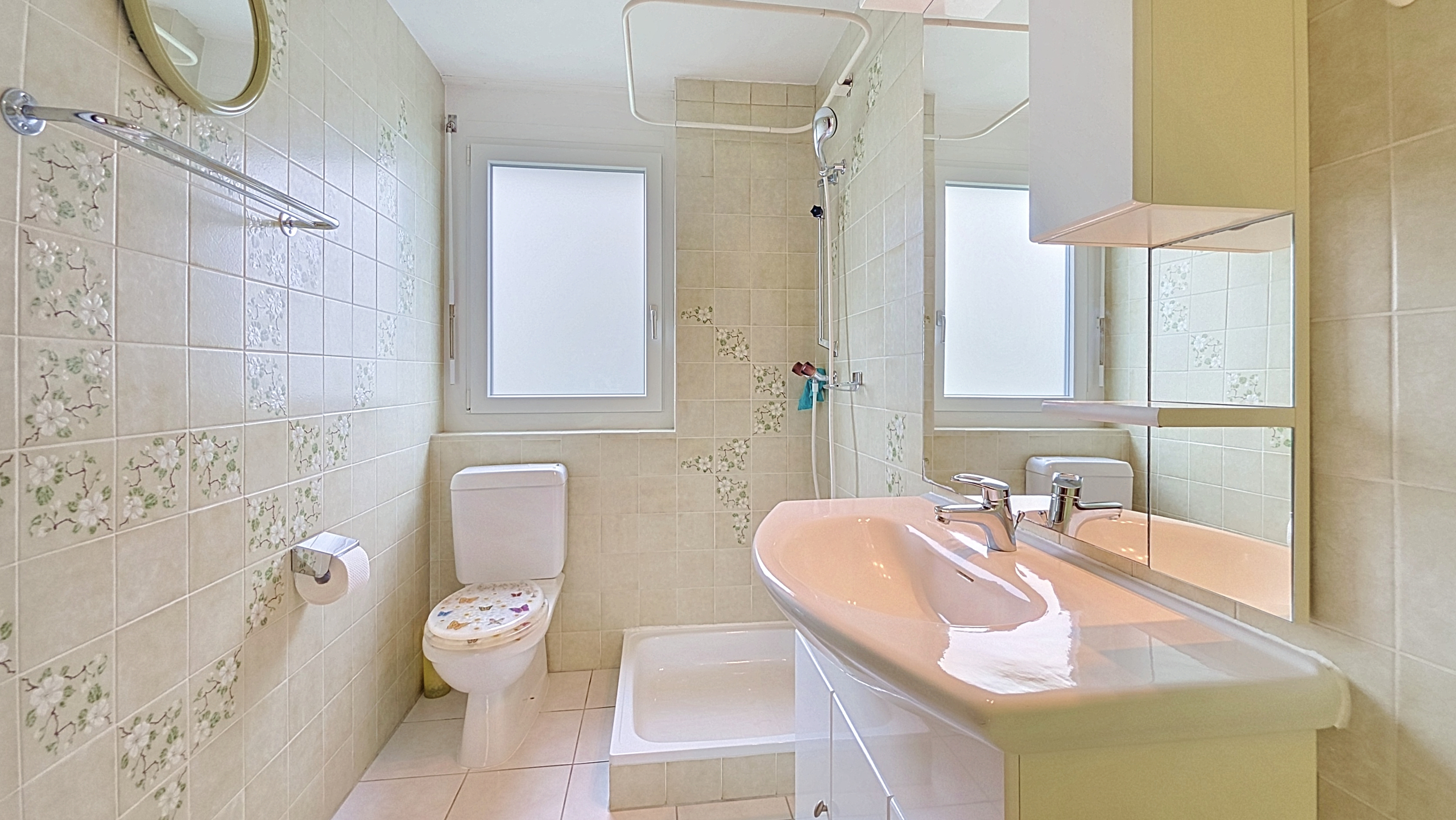 Salle de bain 1 - rez-de-chaussée