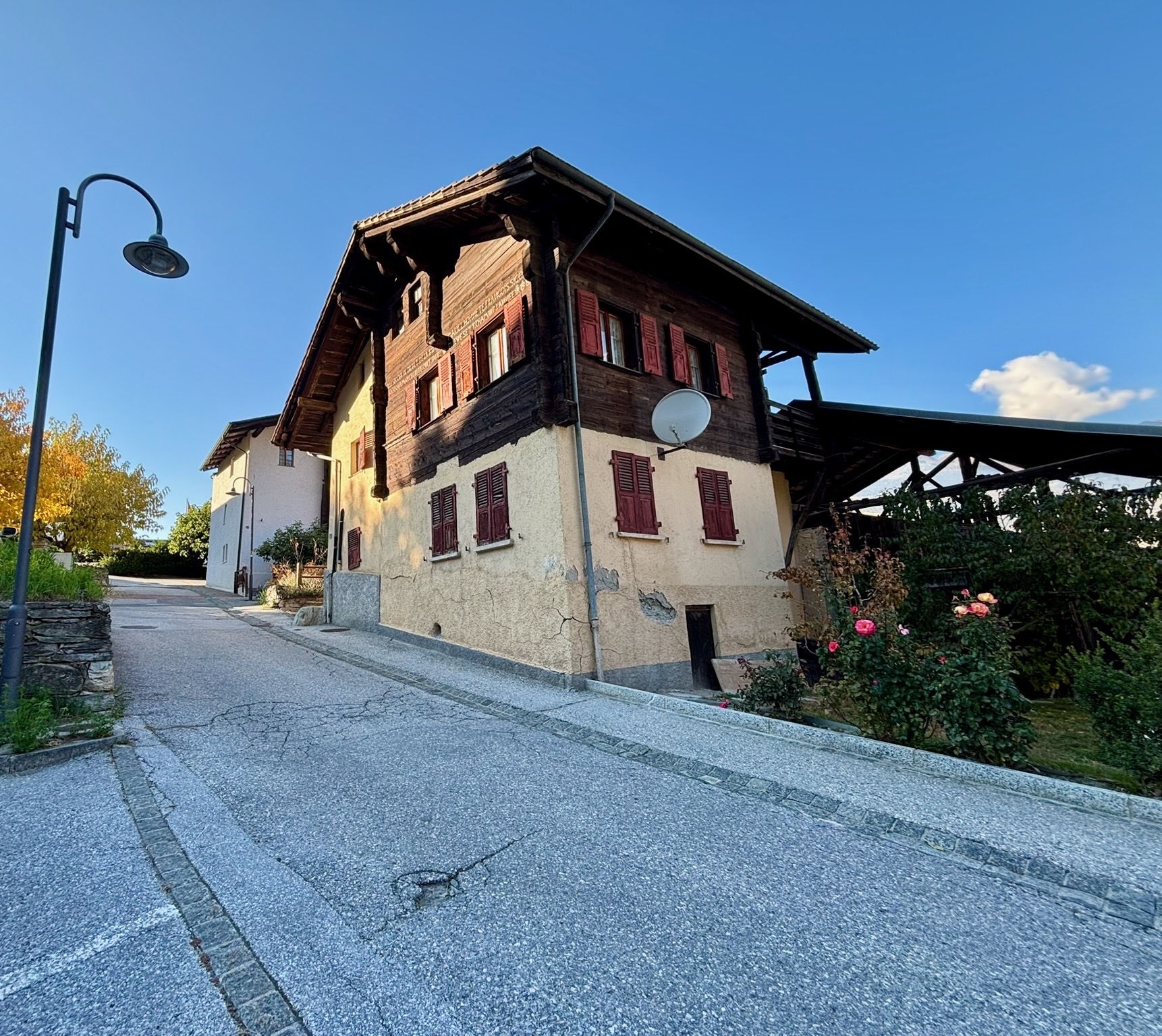 Exterior view 1