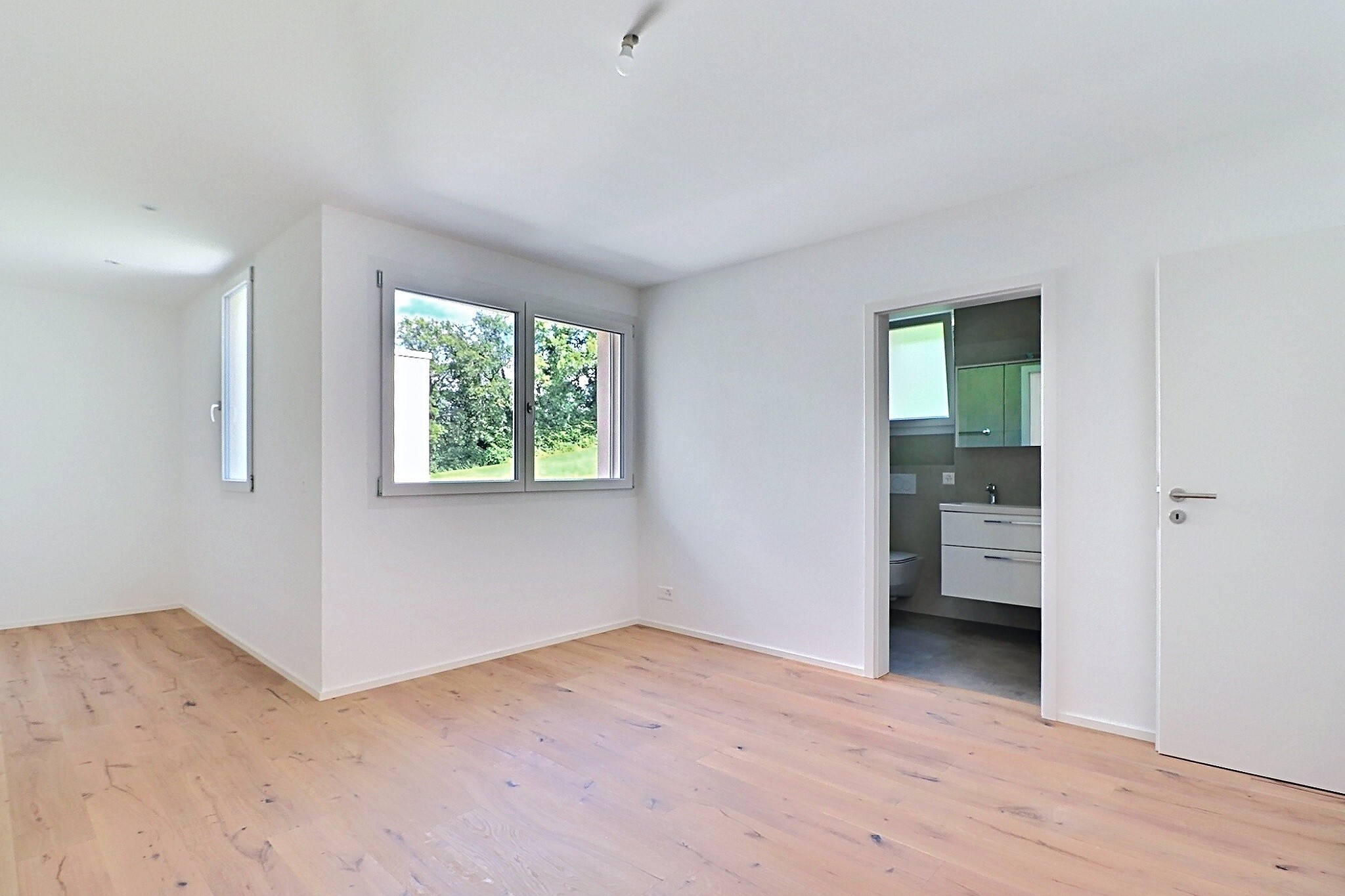 Picture 4