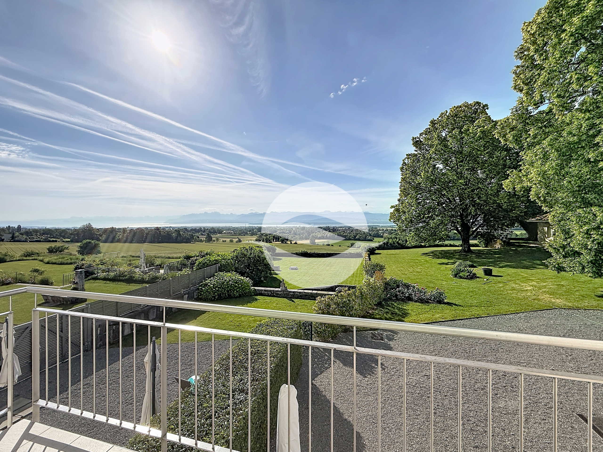 1er étage : Balcon avec vue de la chambre parentale 1er étage : Balcon avec vue de la chambre parentale