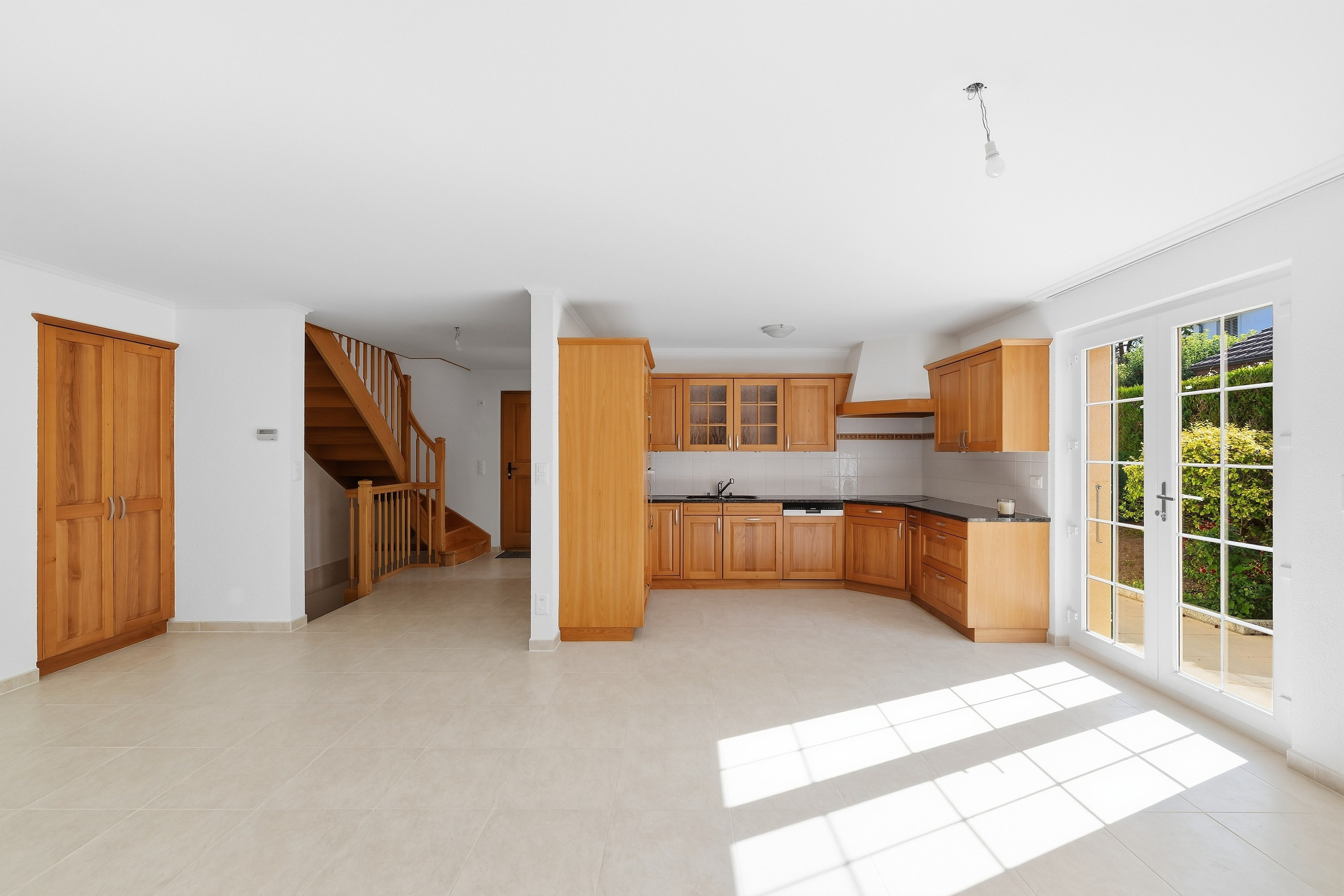 Interior view 2