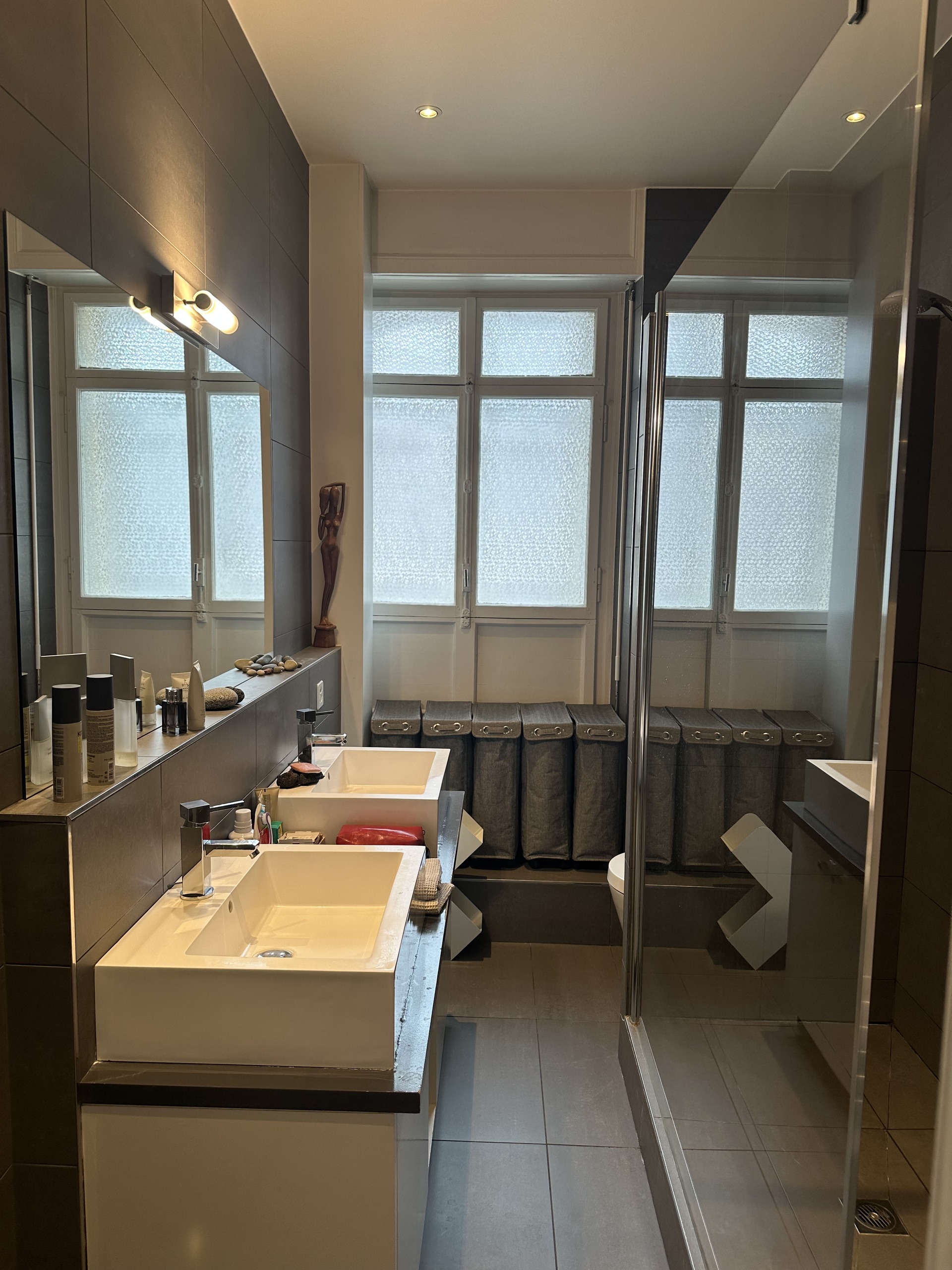 Interior view 1