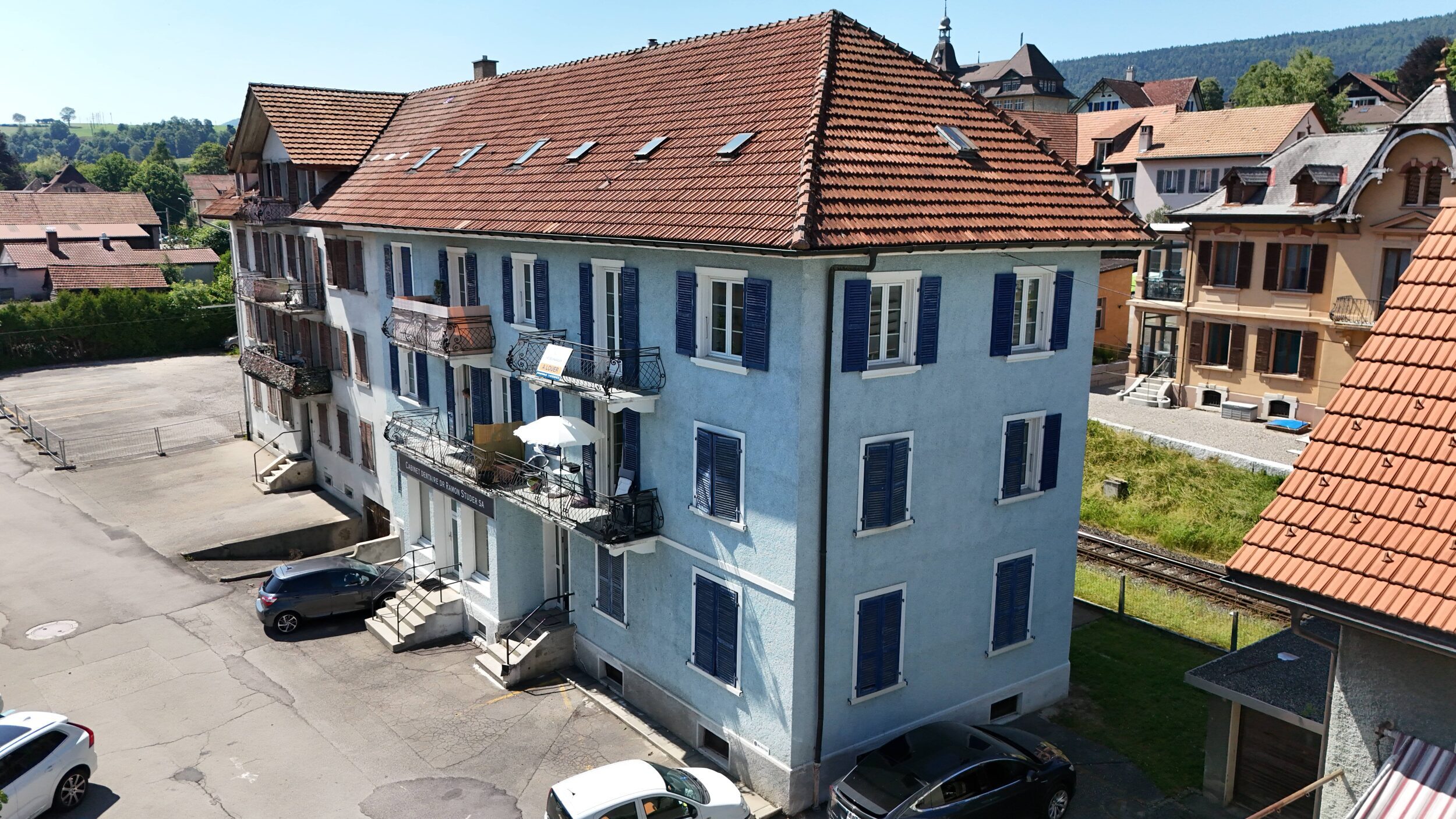 Photo 10