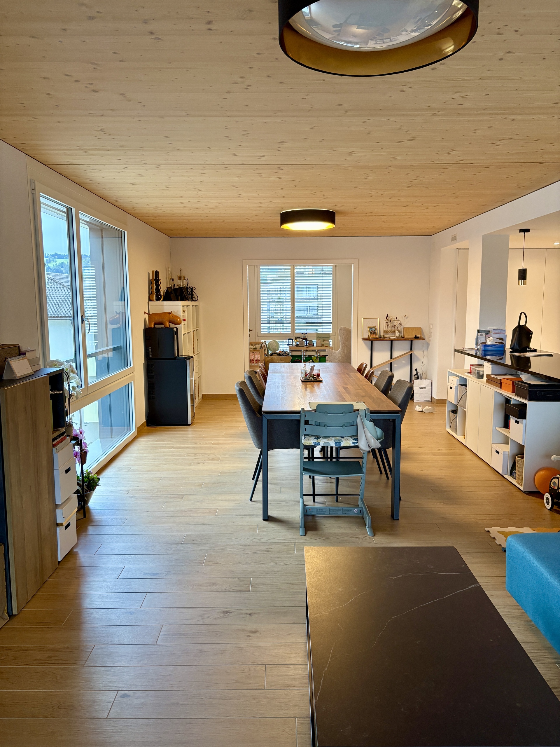 Interior view 4