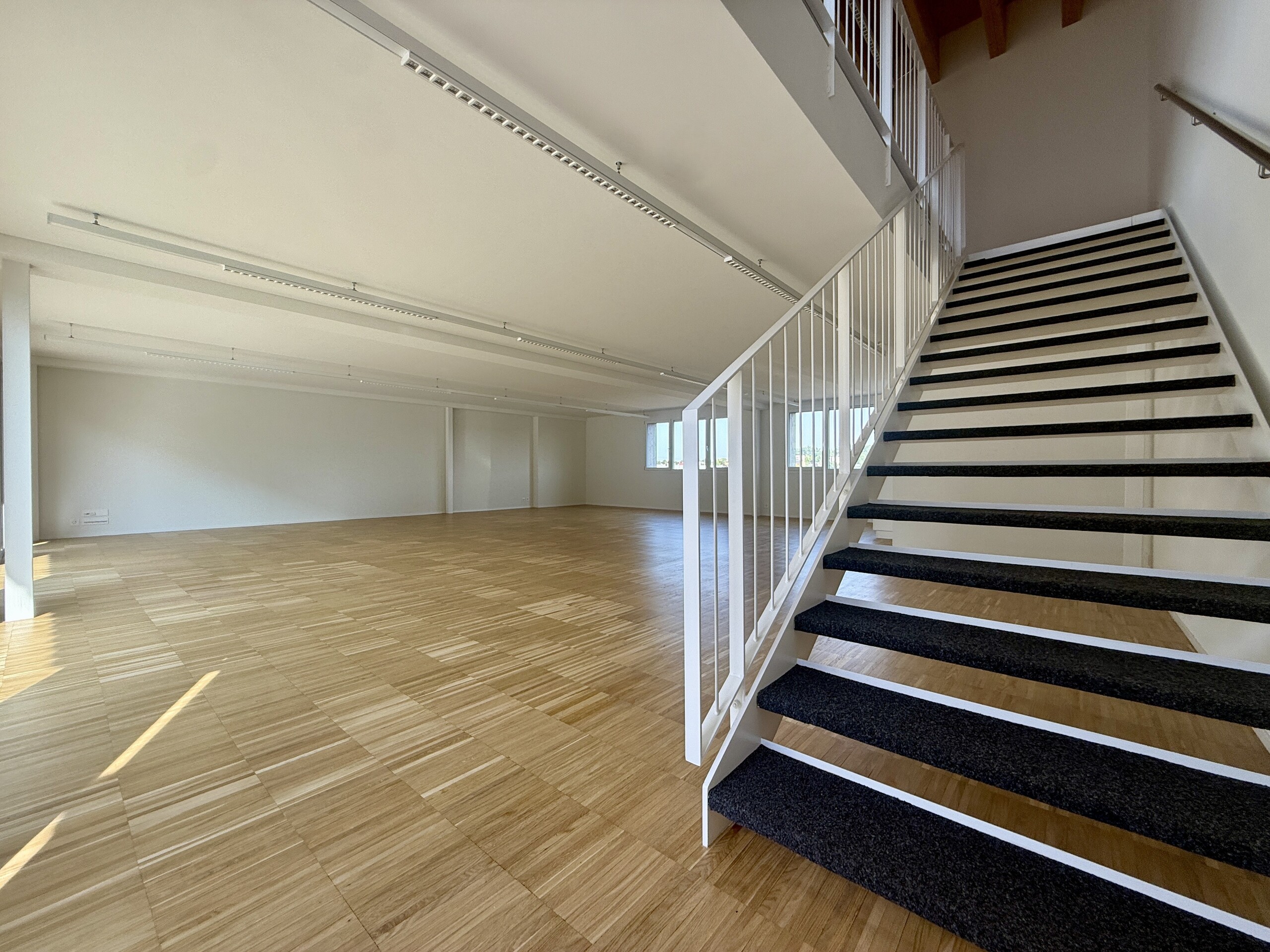 Interior view 2
