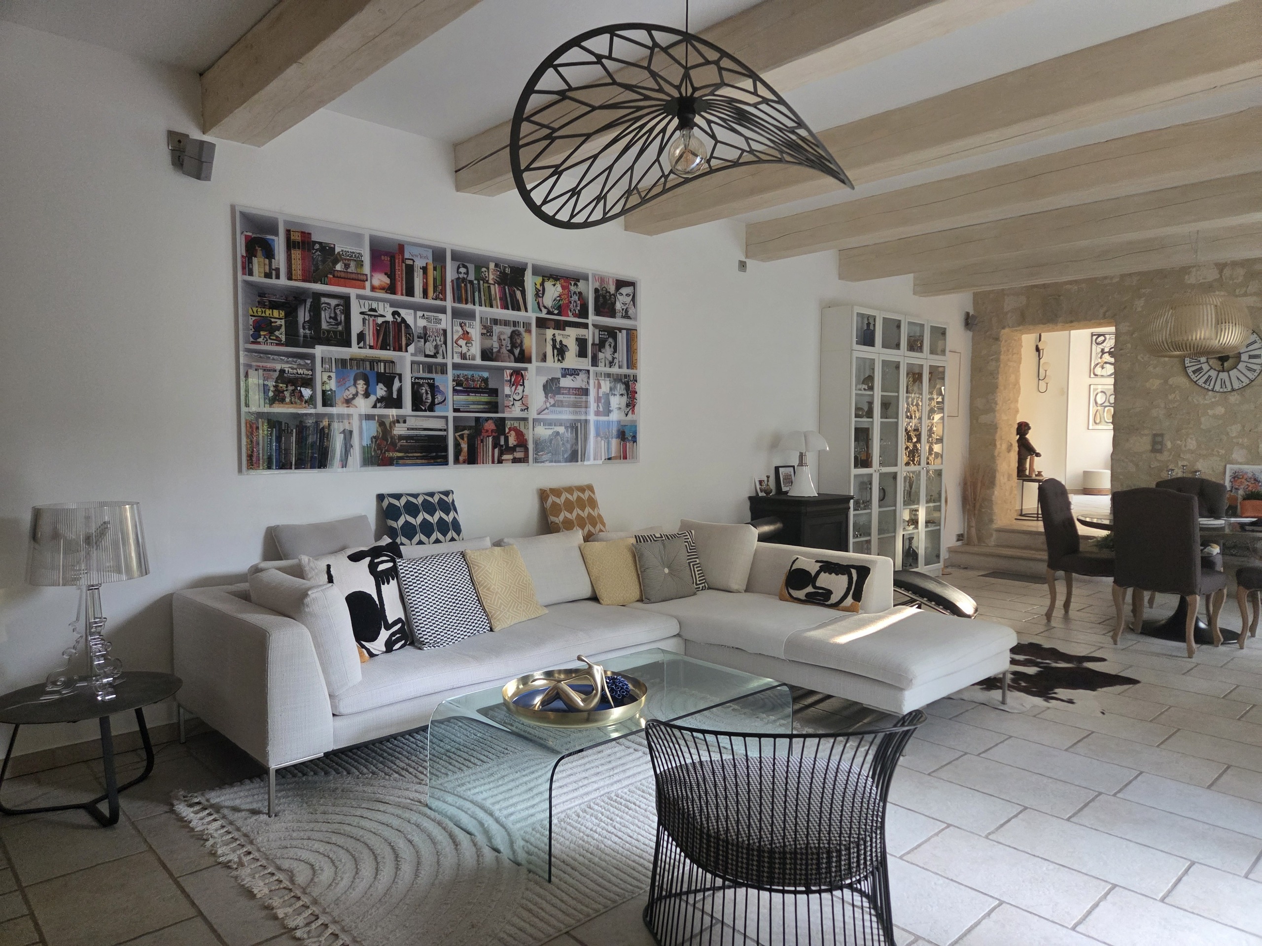 Interior view 2