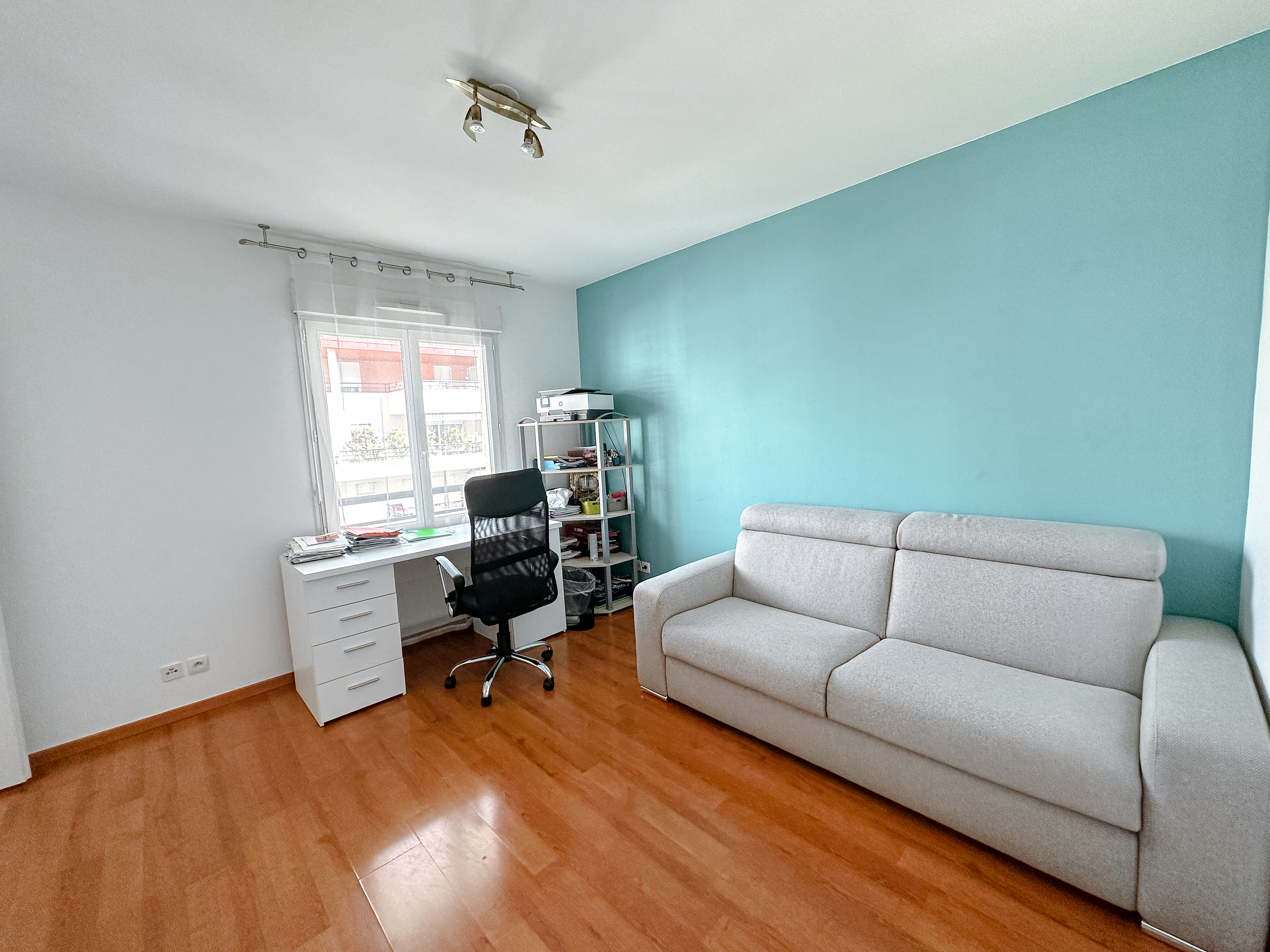 Interior view 9