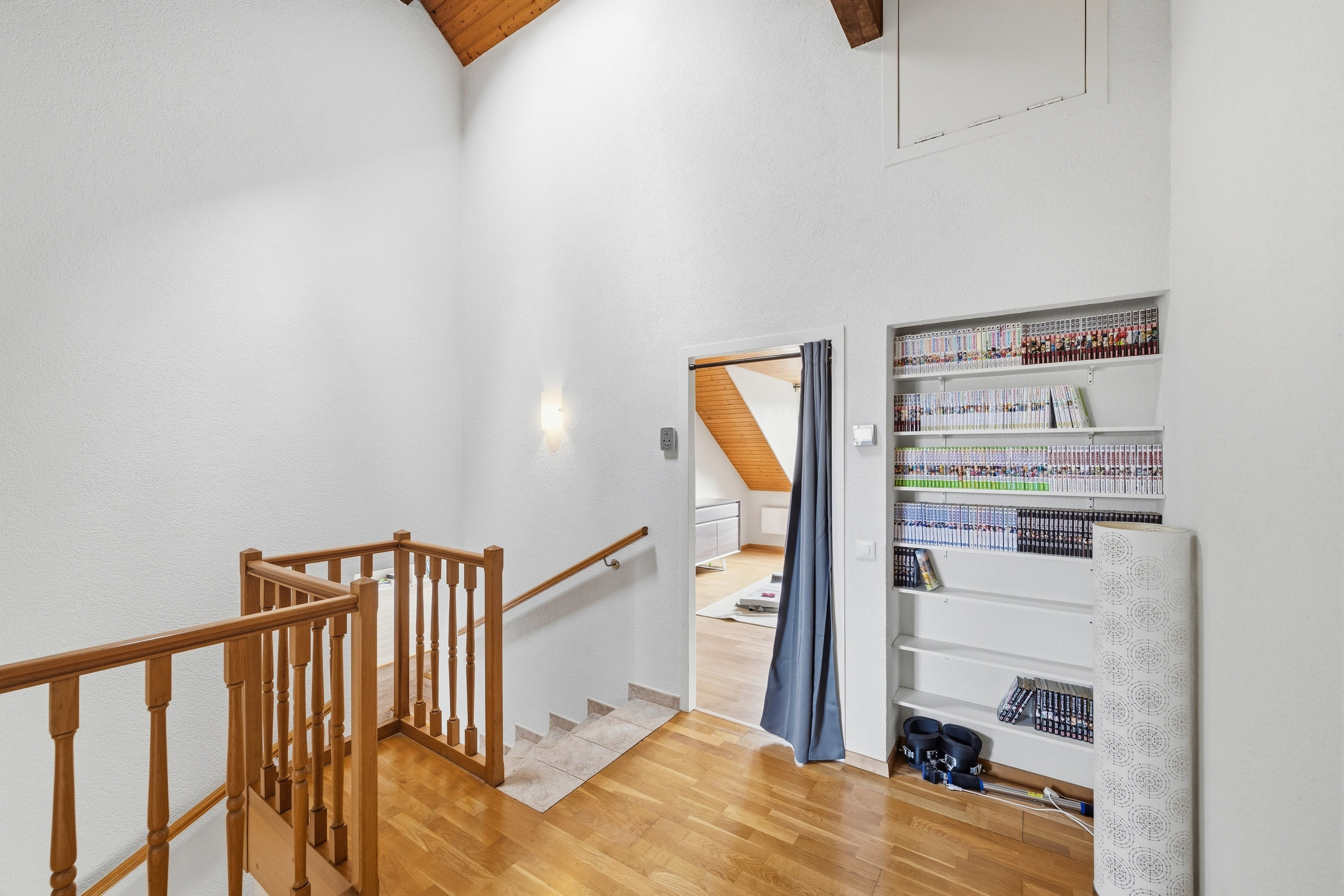 Interior view 7