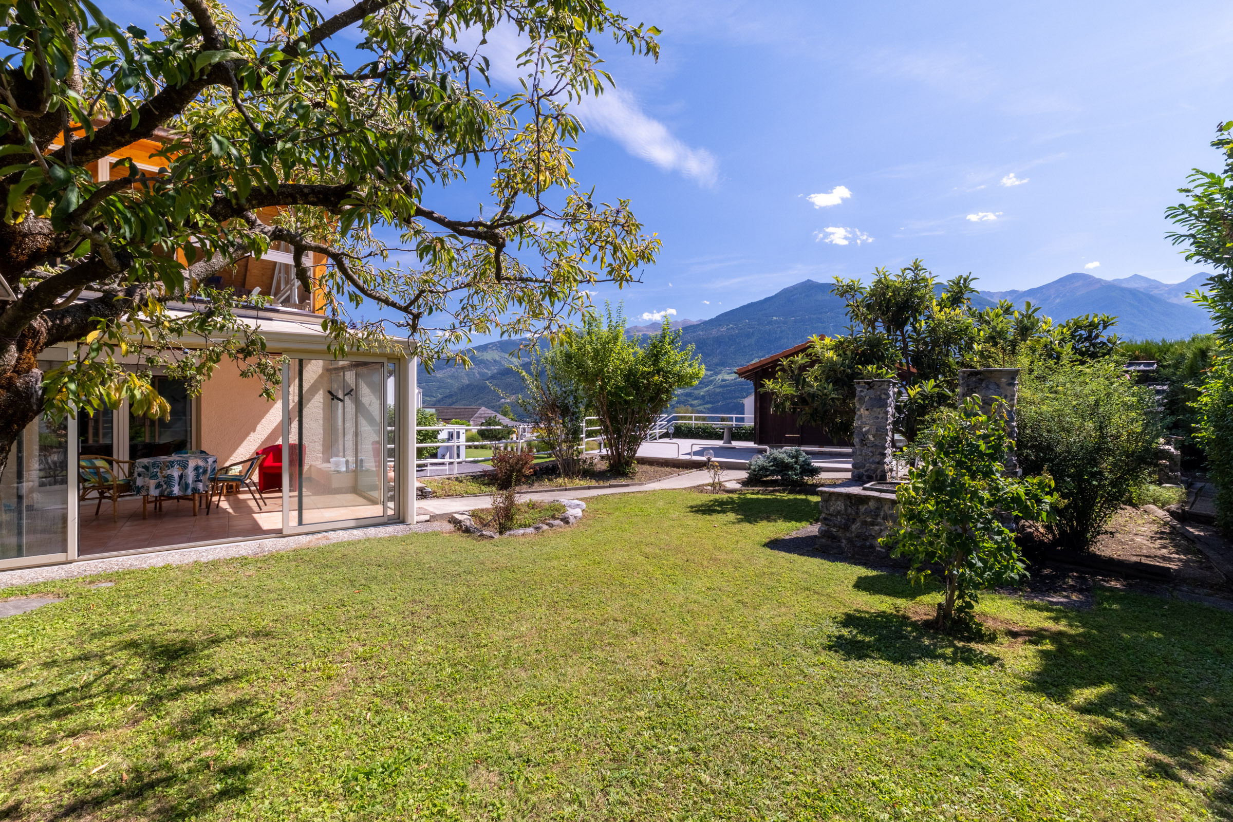Vista esteriore 1