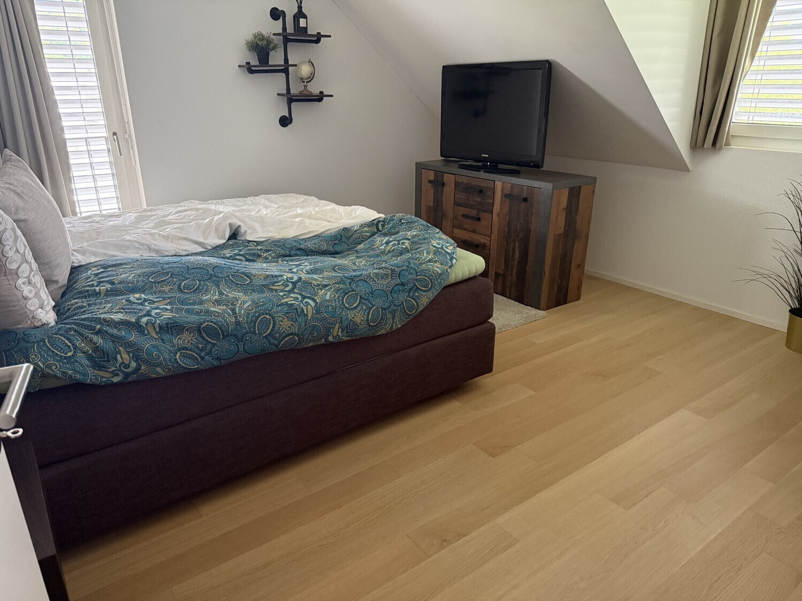 Photo 4