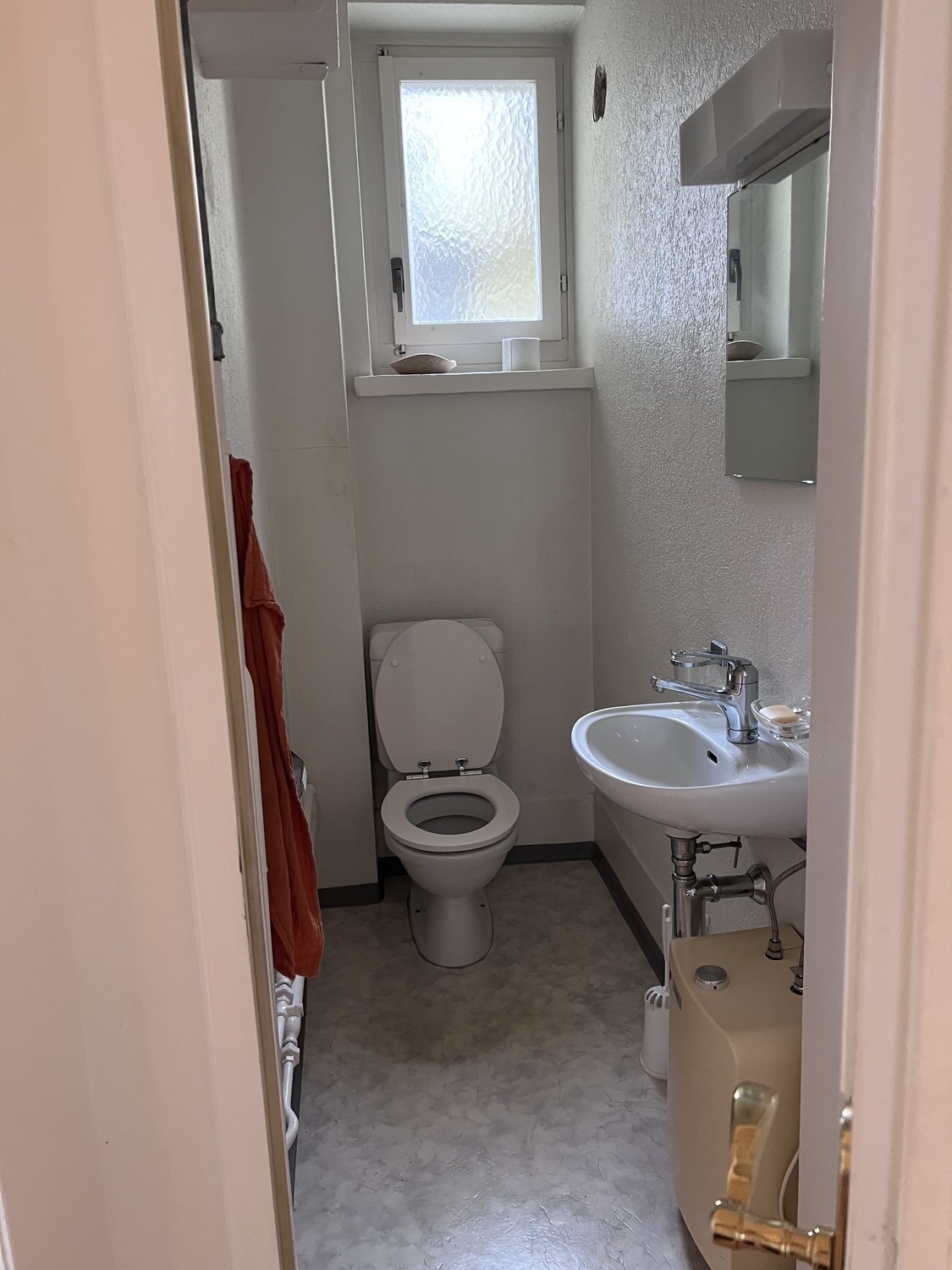 Picture 4