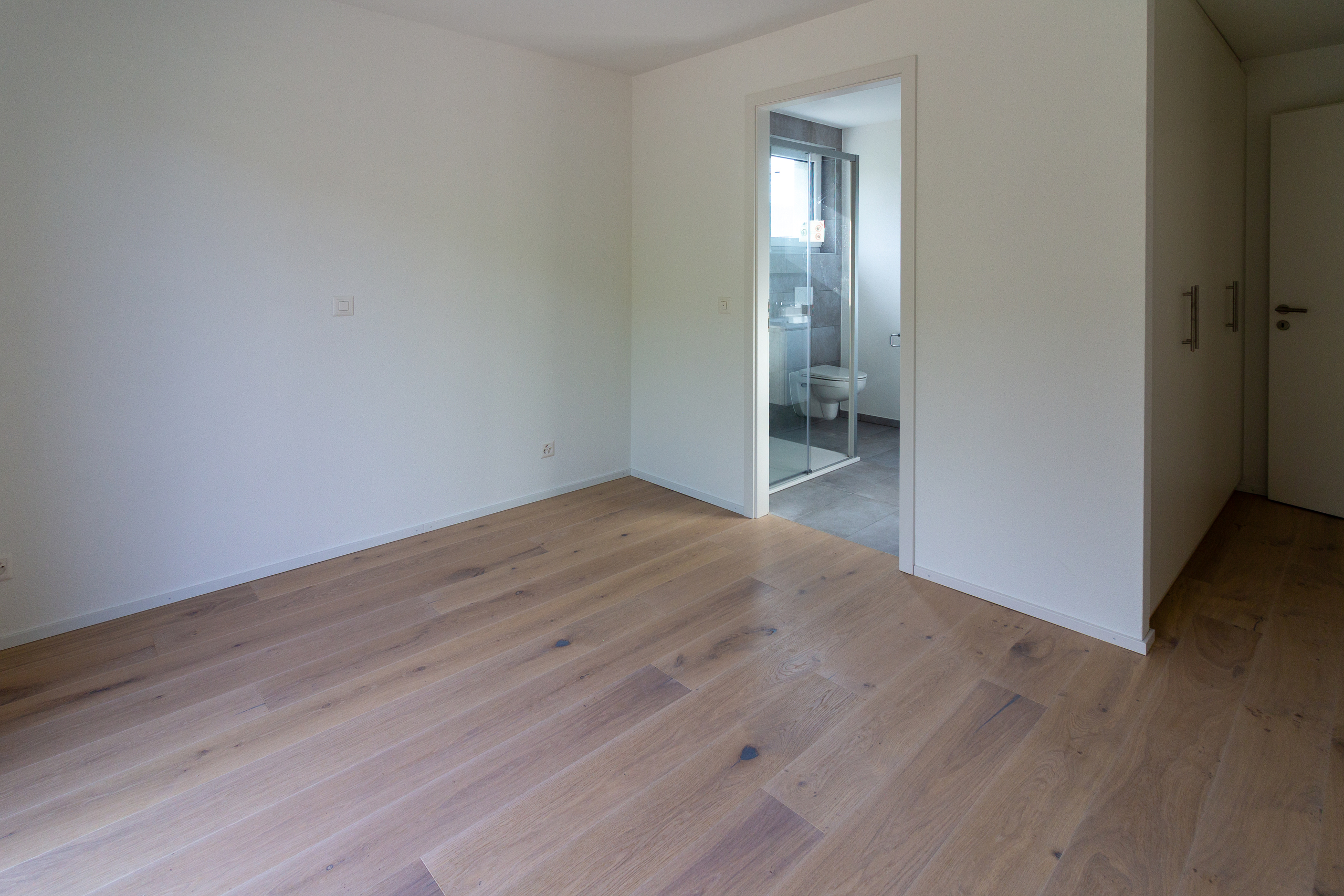 Interior view 7