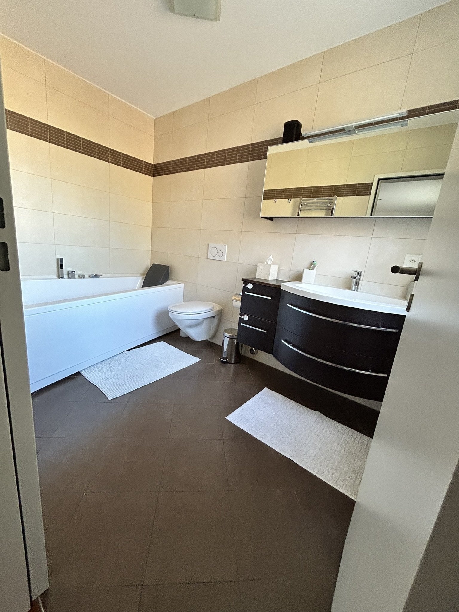 bagno padronale con vasca 