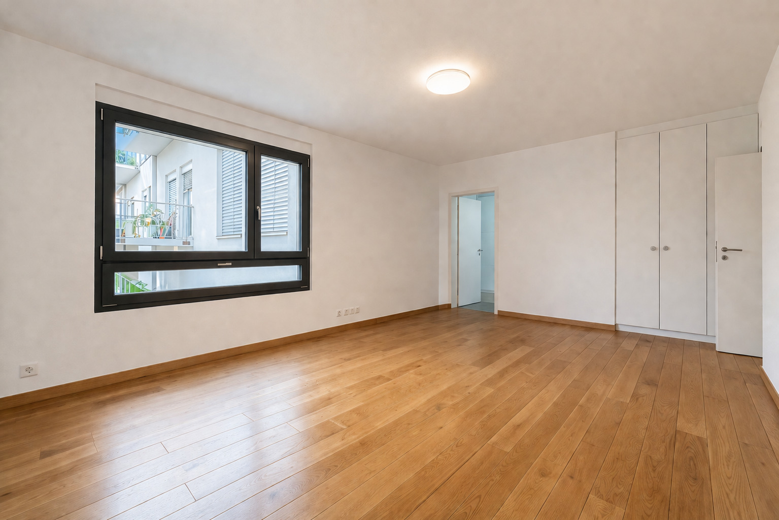 Interior view 2