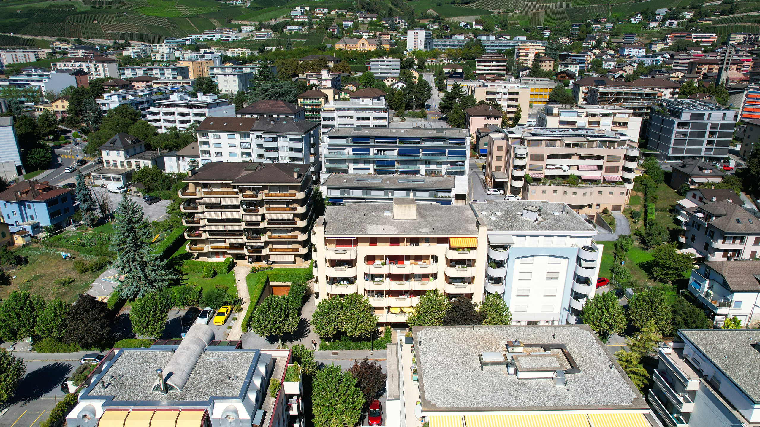 Place de parc à Sierre - Vue drone Place de parc à Sierre - Vue drone