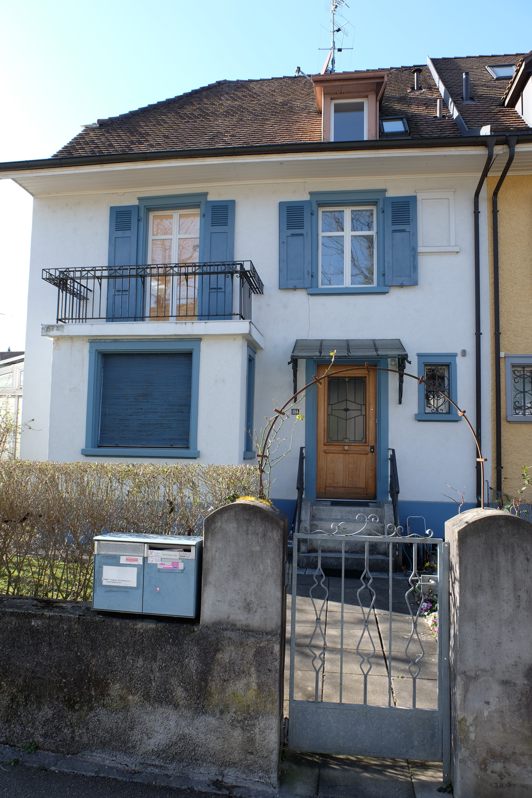 Photo 6