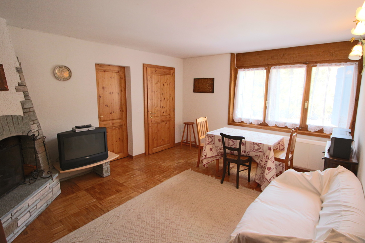 appartement de 3pces au rez appartement de 3pces au rez