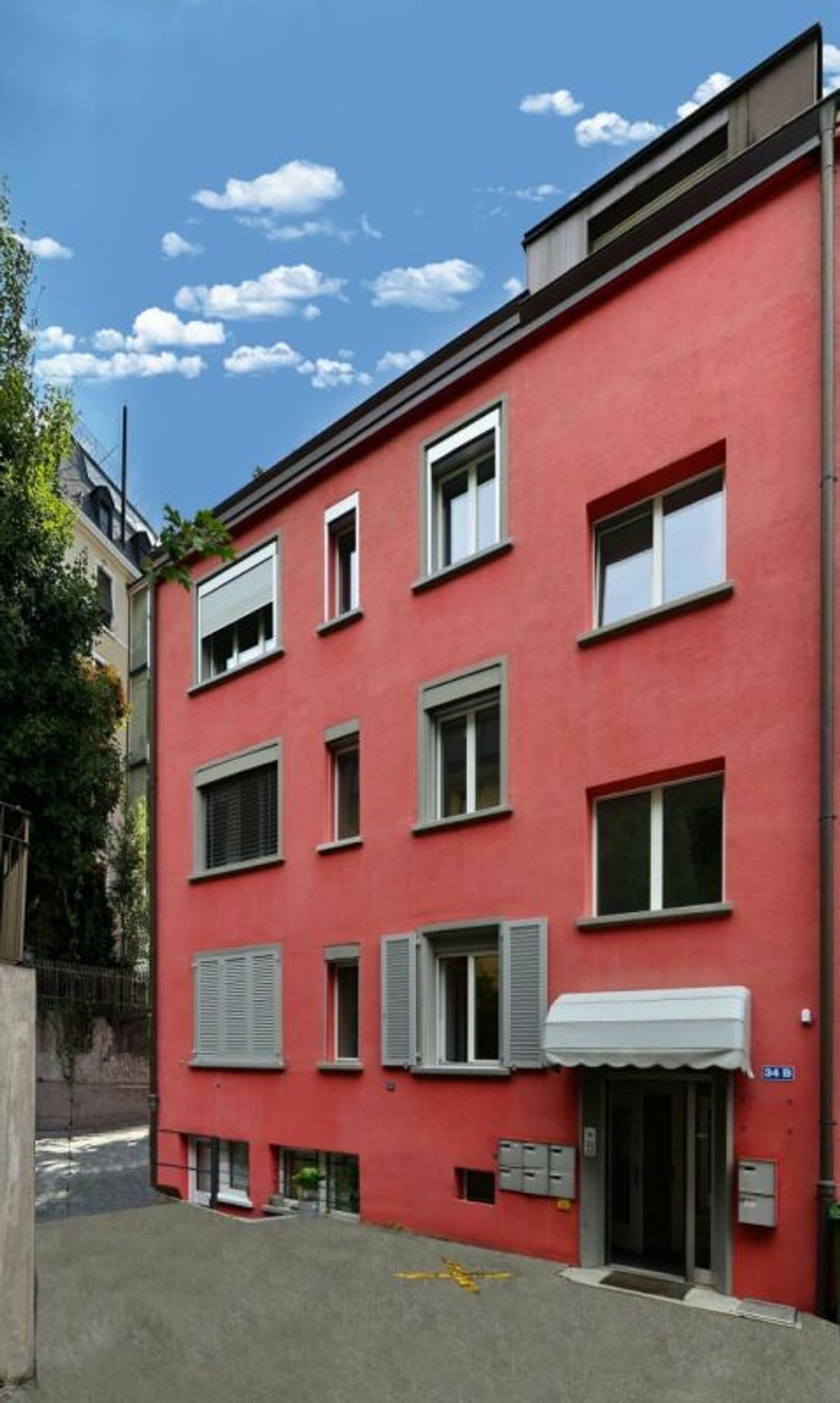 Photo 10