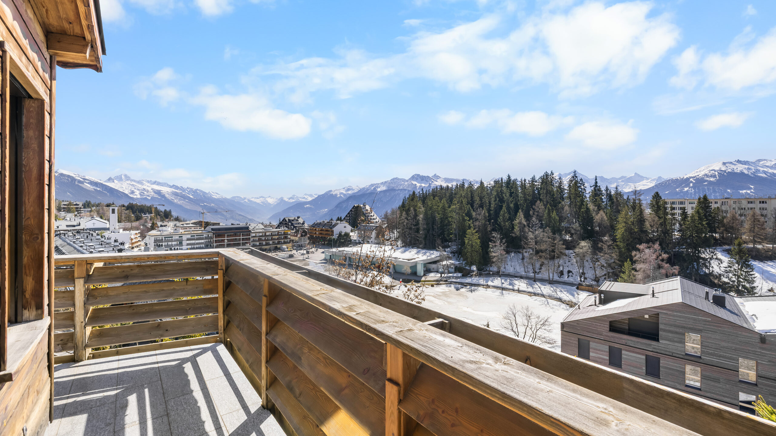 Vue Sud Est depuis la terrasse - 2 Vue Sud Est depuis la terrasse - 2