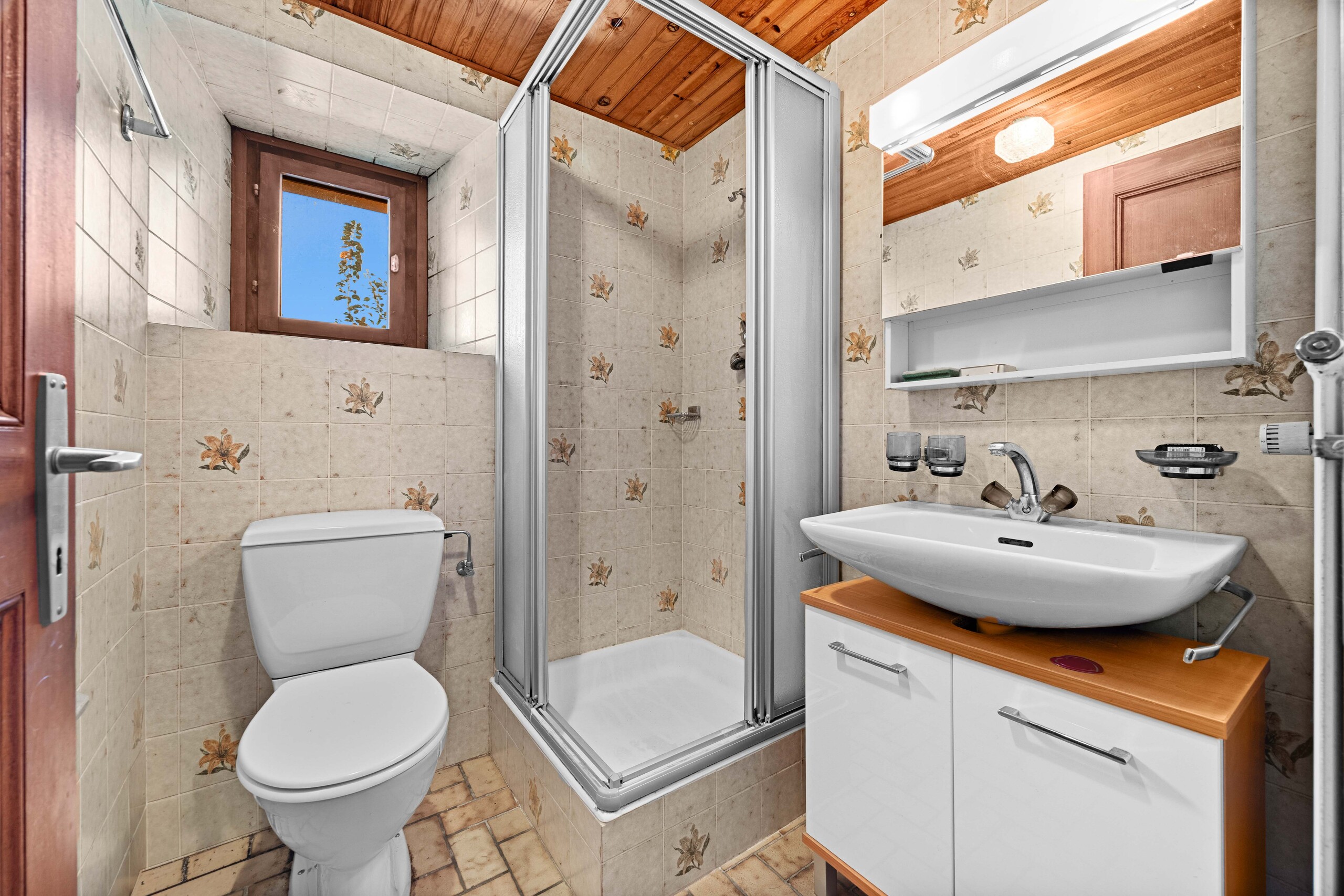 Salle de douche 1er