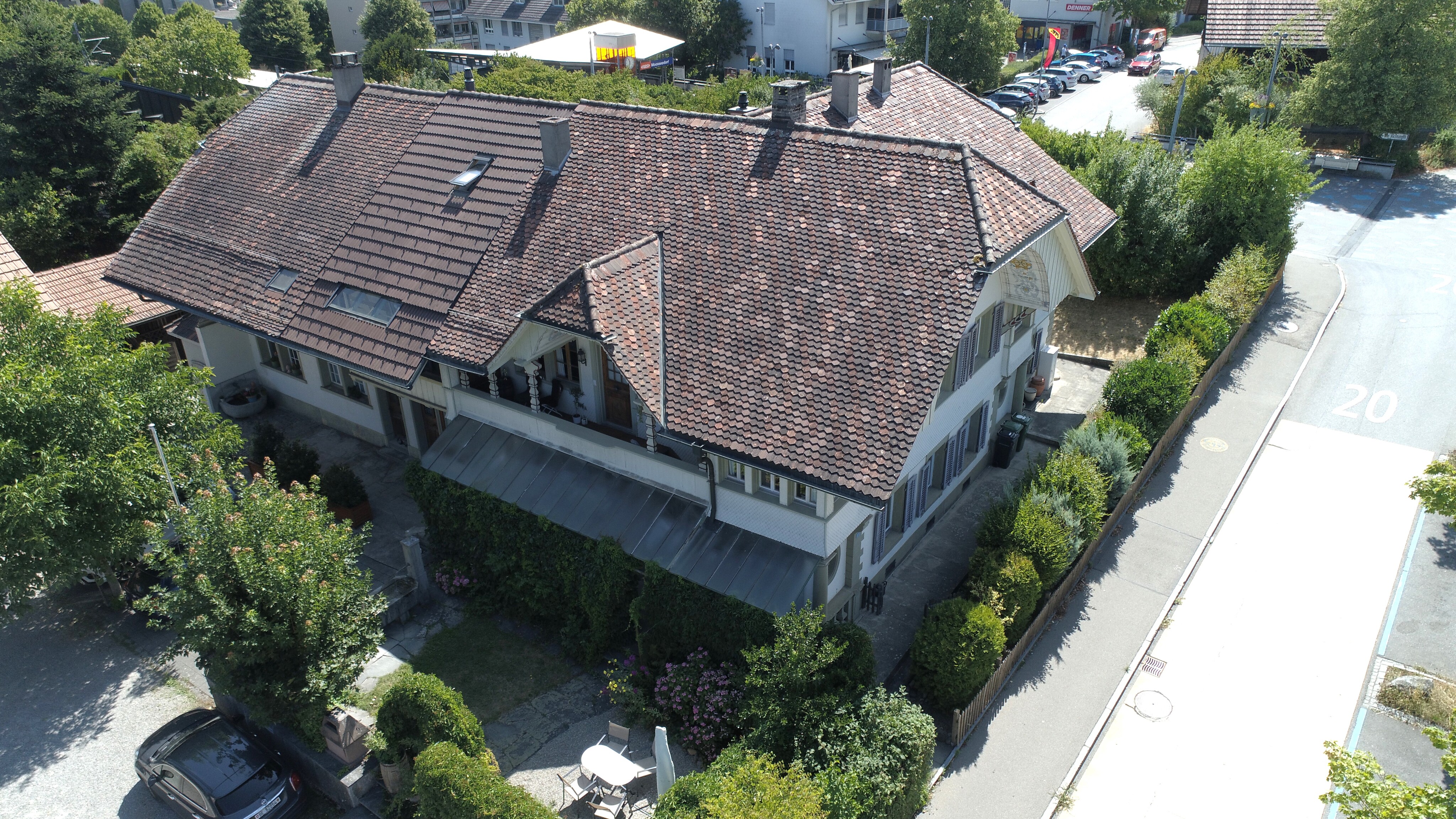 Photo 18