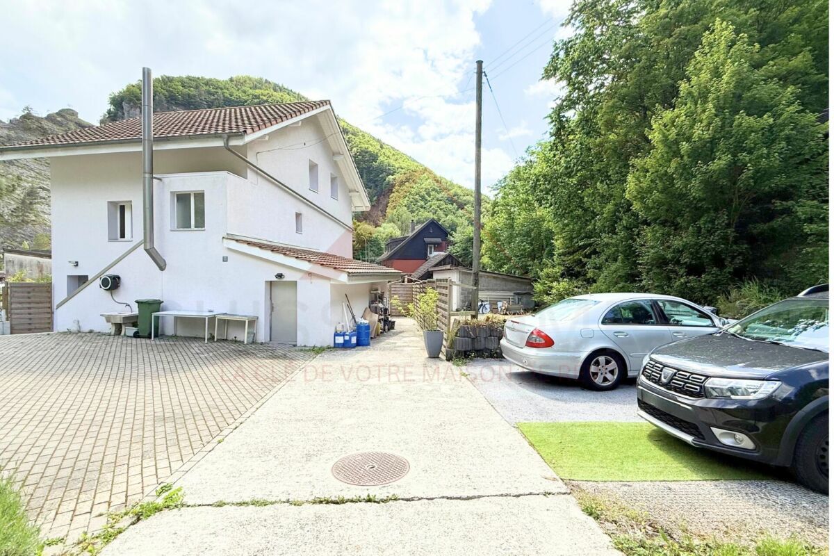 Grundstück / Umgebung ? Terrain / environnement Grundstück / Umgebung ? Terrain / environnement