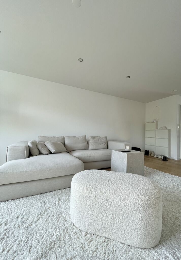 Interior view 2