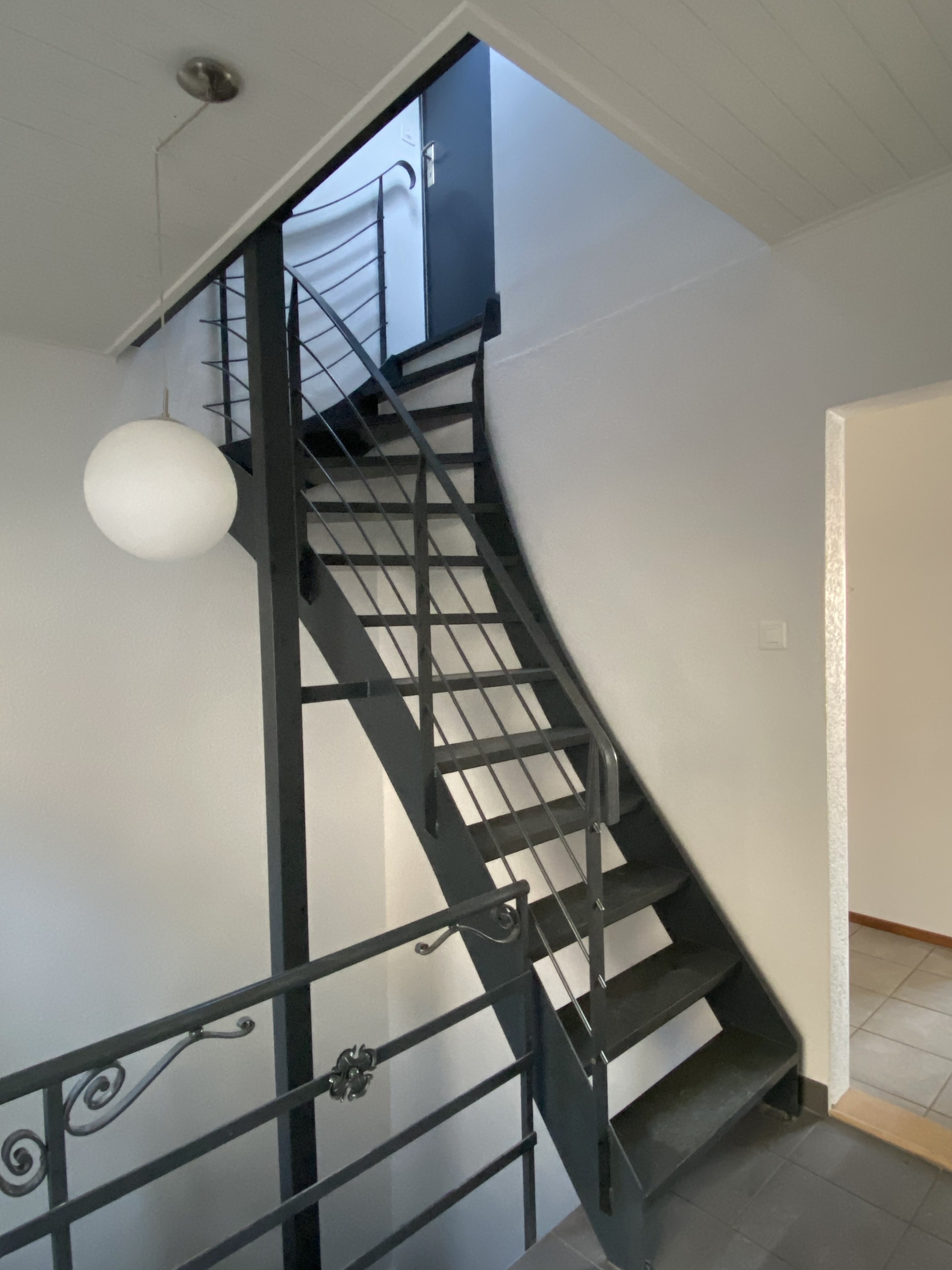 Interior view 7