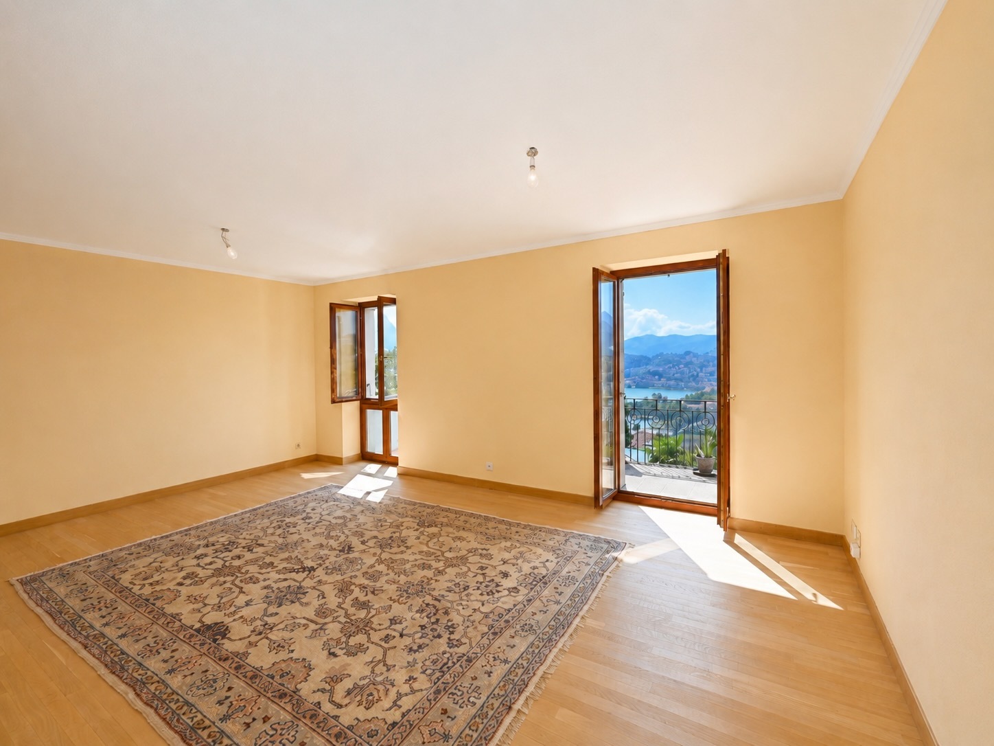 Interior view 1