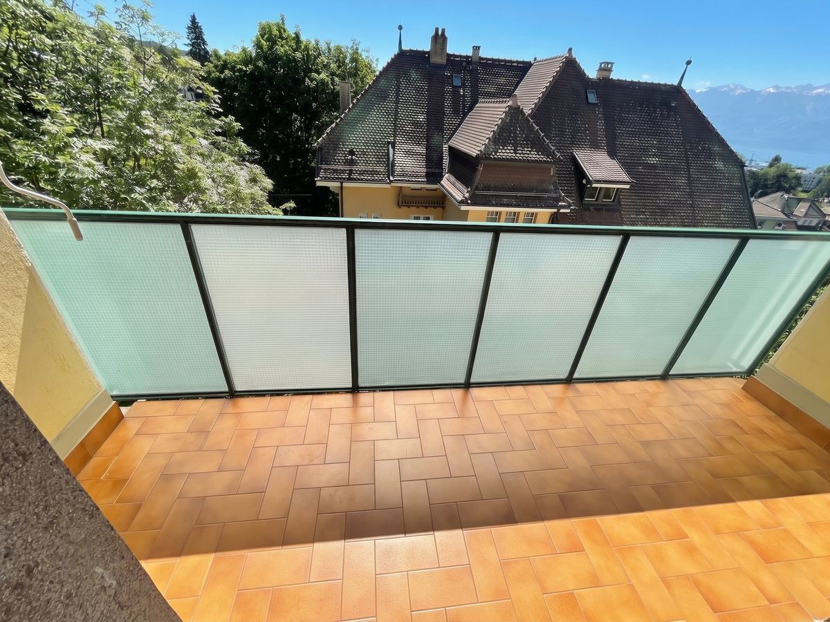 Balcon à l'Est