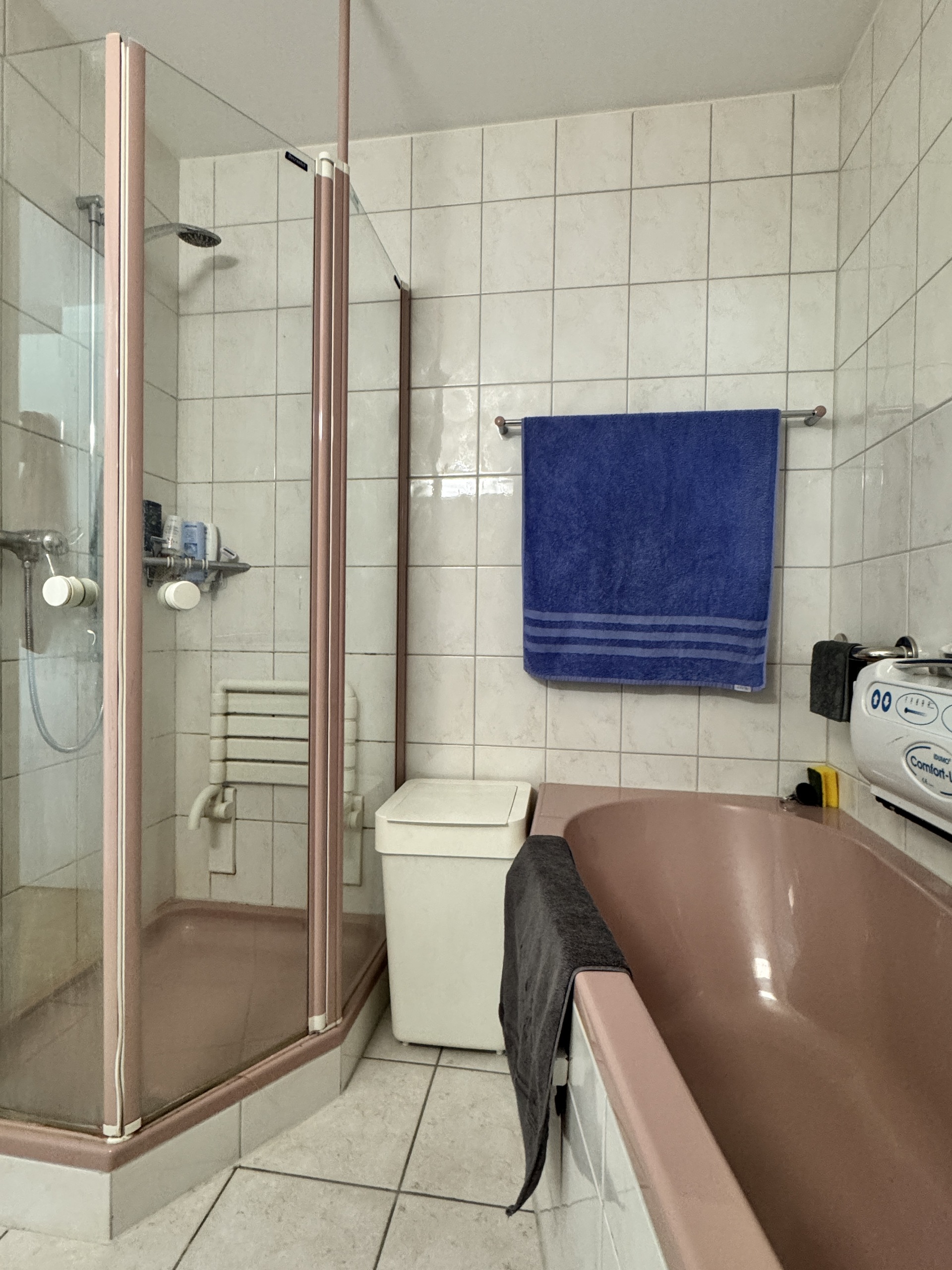 Bad/Dusche/WC Bad/Dusche/WC