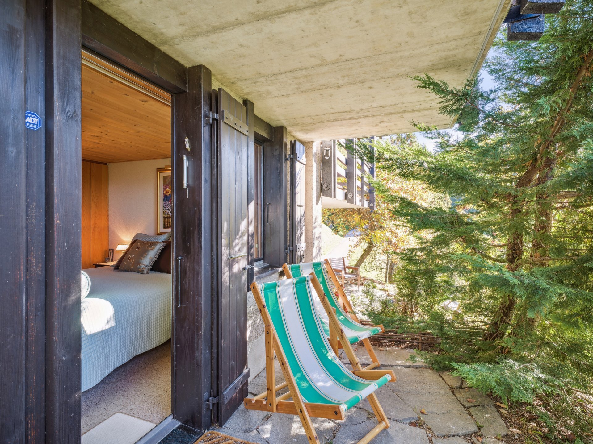 Terrasse rez inférieur Terrasse rez inférieur