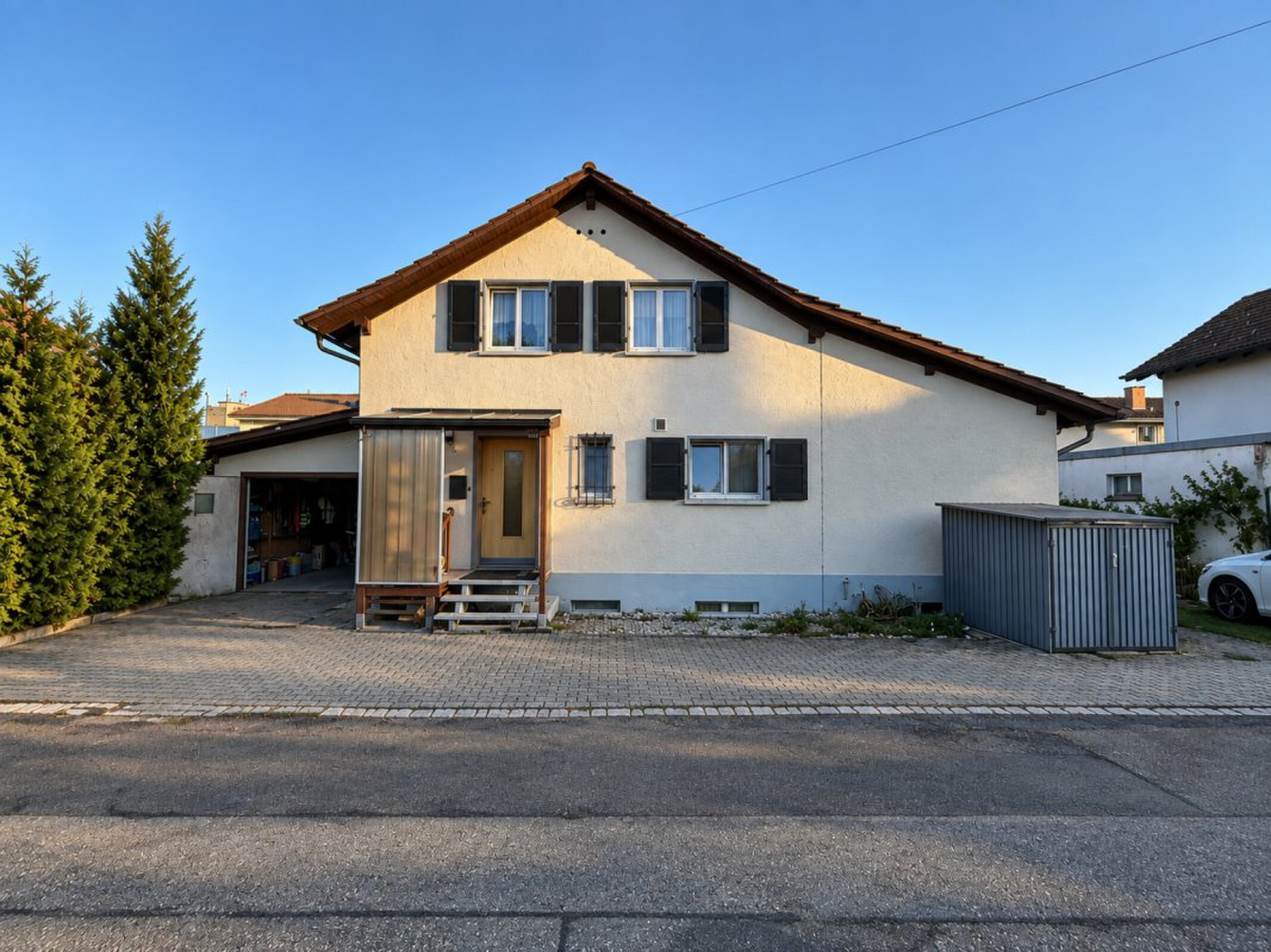Firstview