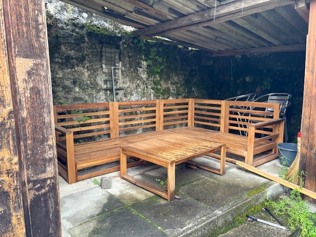 Jardin exclusif avec cabanons