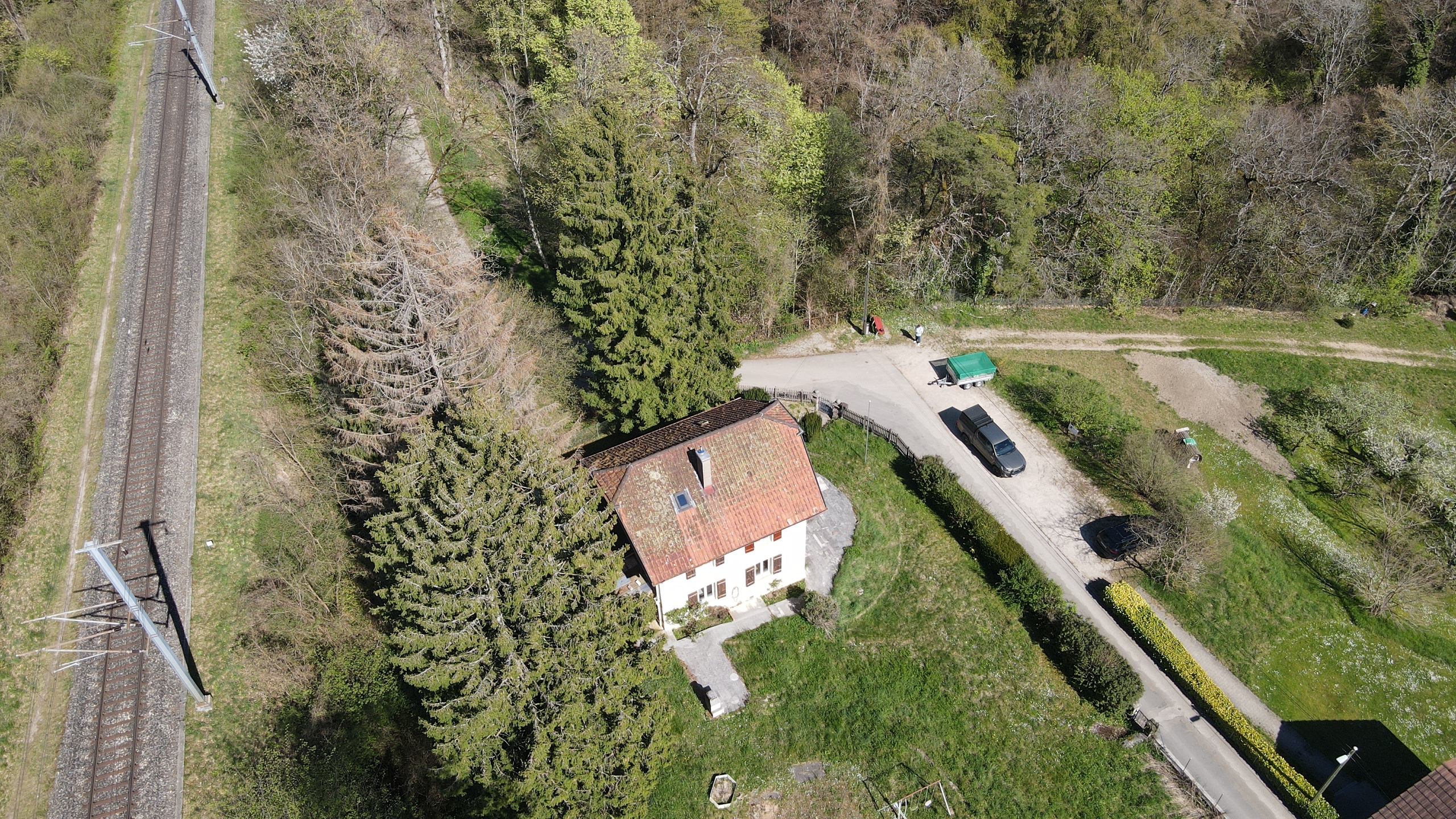 Exterior view 2