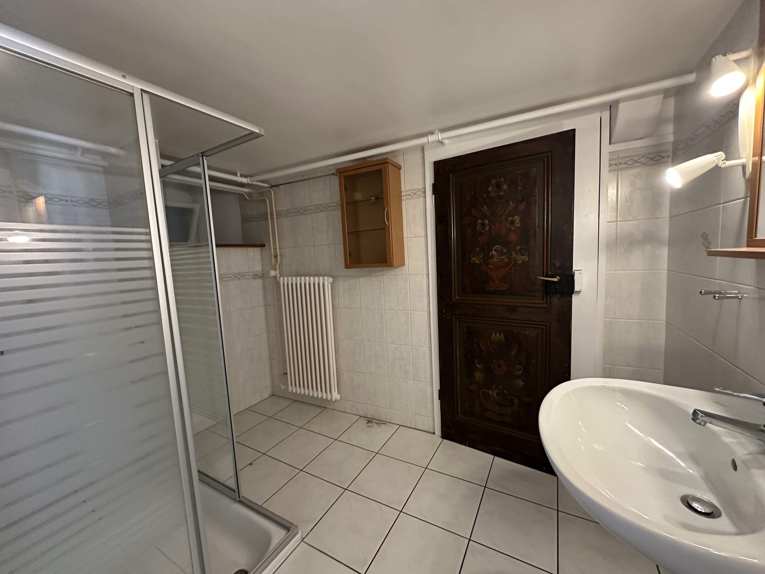 Interior view 7