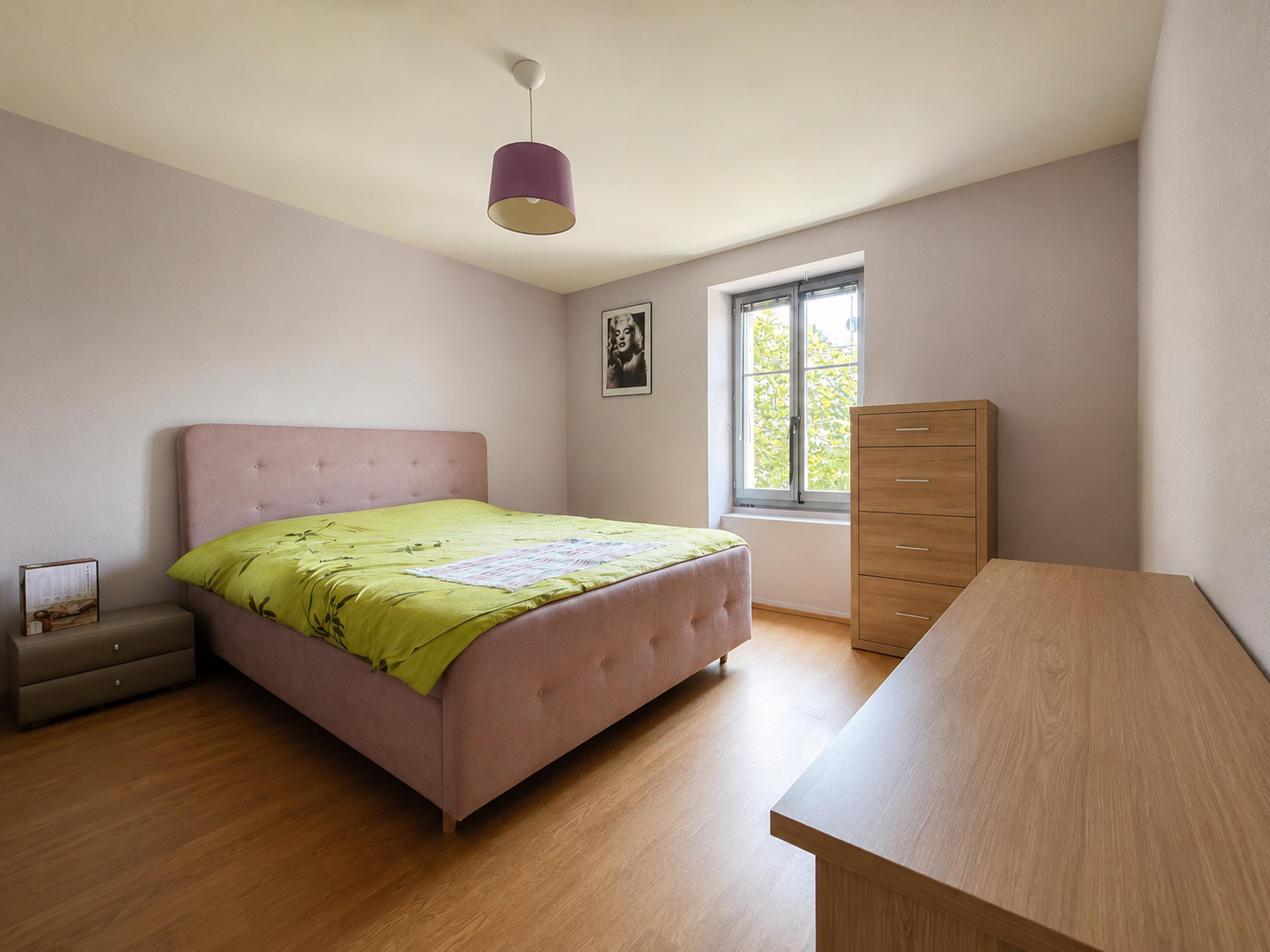 Interior view 4