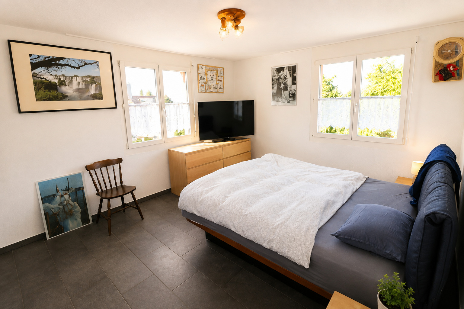 Interior view 6