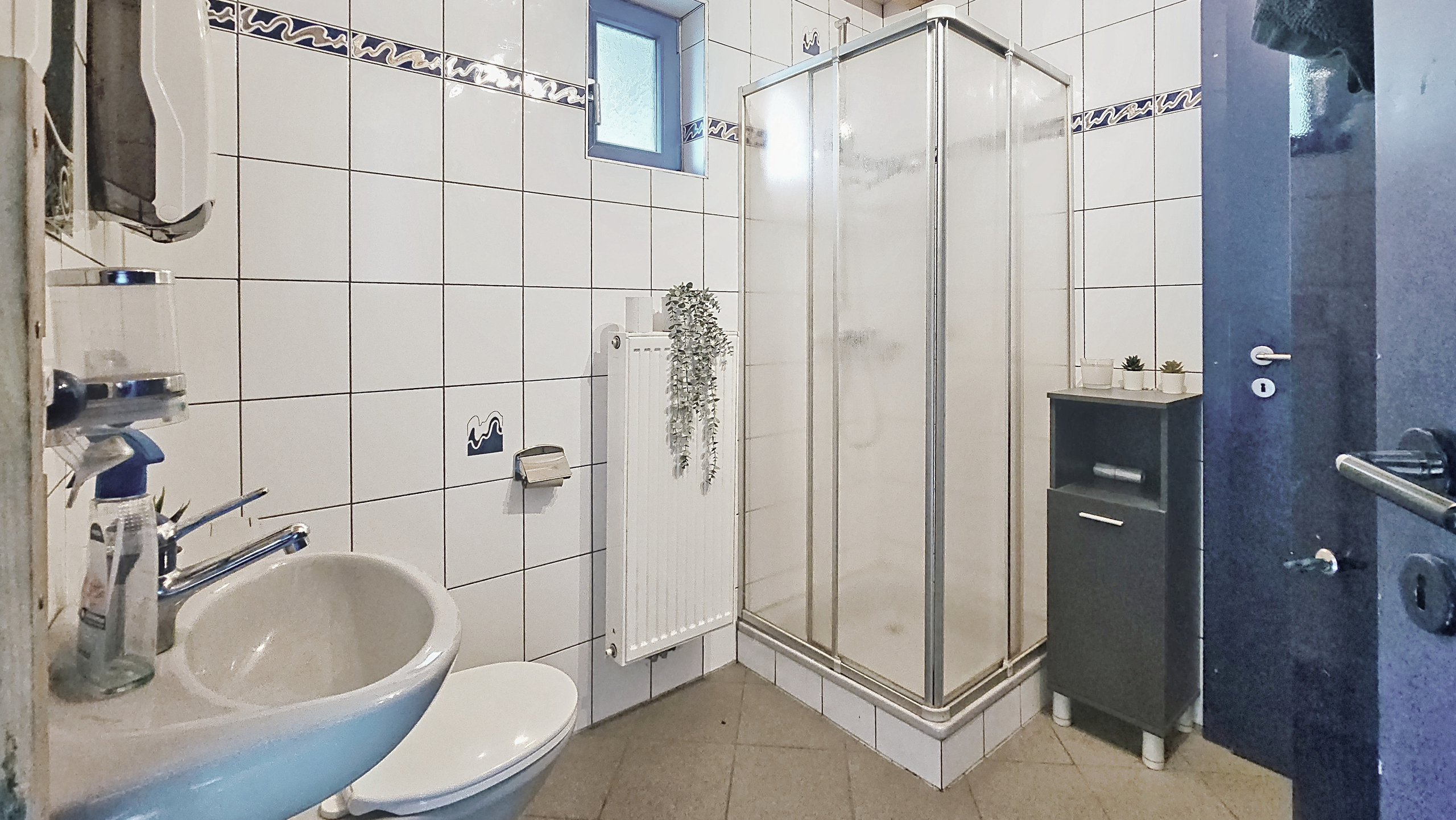 Salle de bain / halle artisanale Salle de bain / halle artisanale