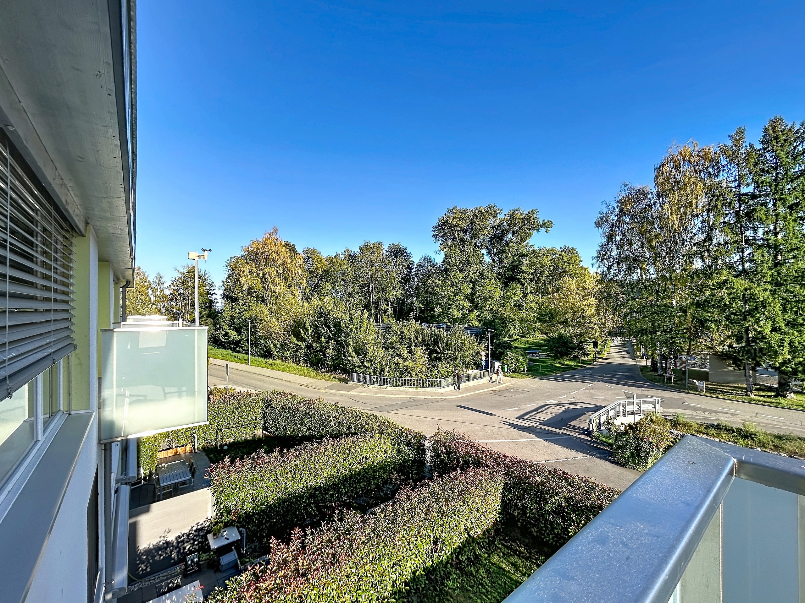 Exterior view 2