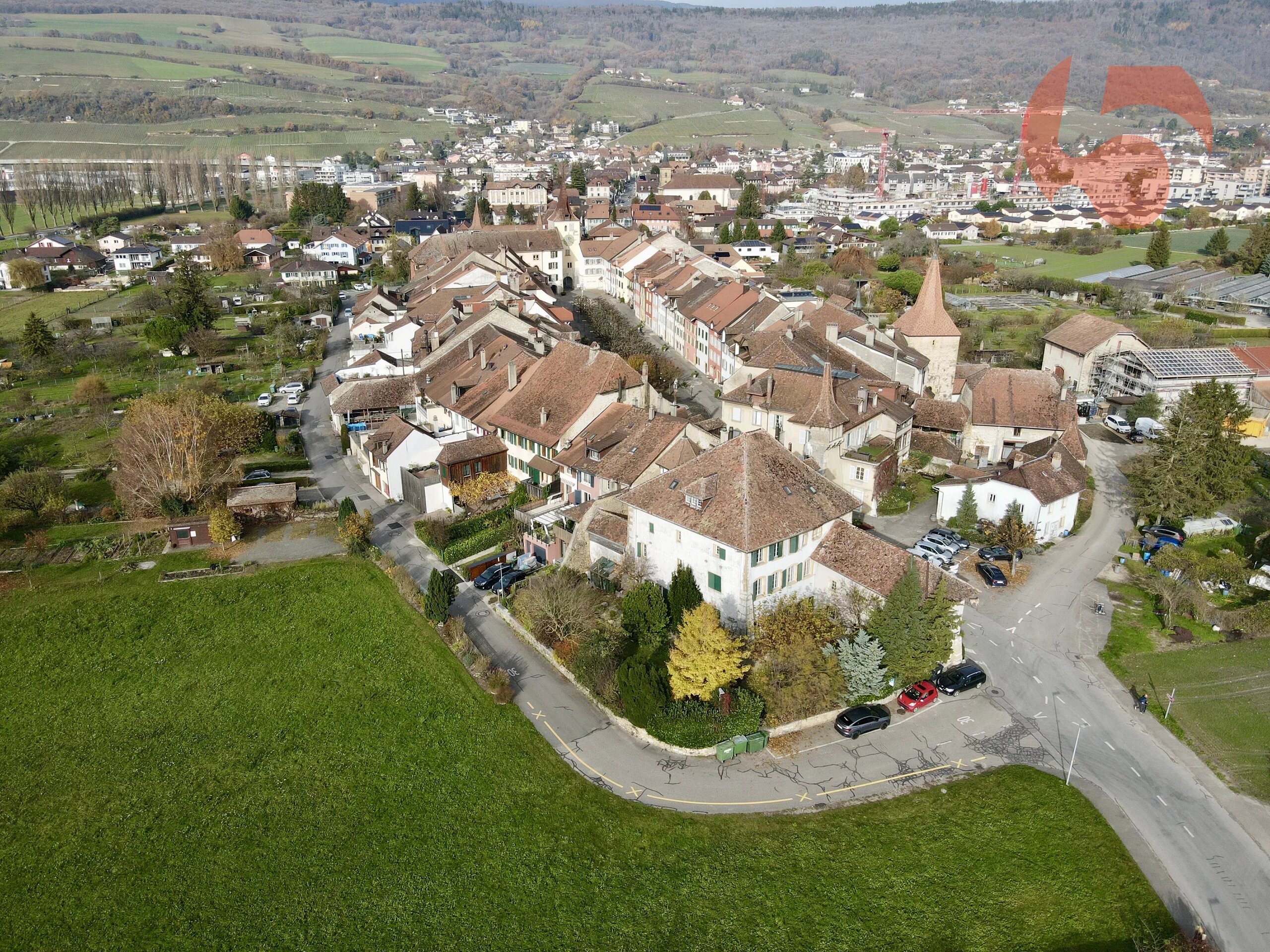 Photo 12