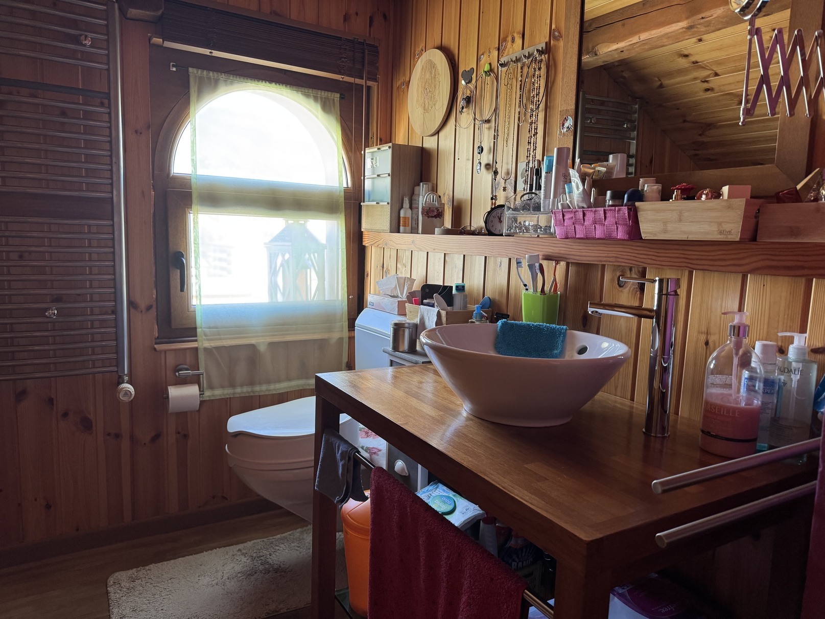 Photo 8